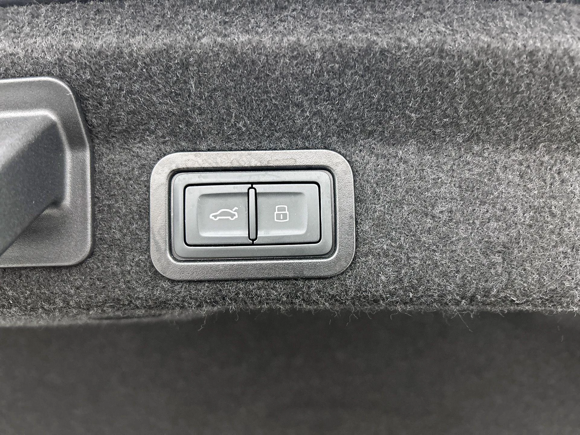 Audi A6 Limousine 55 TFSI e quattro Pro Line S Competition