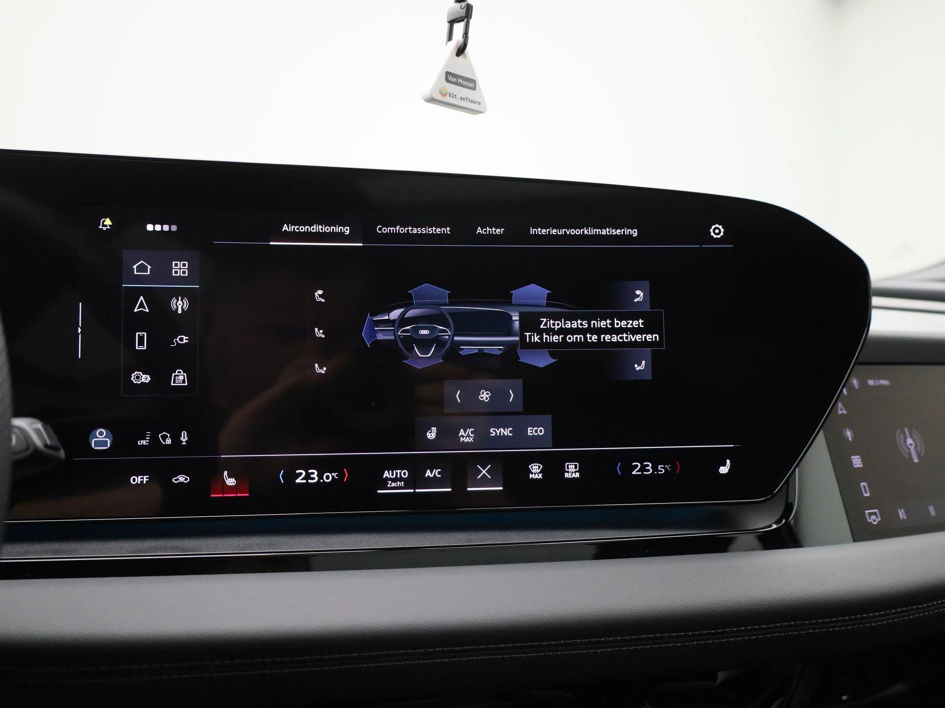 Audi-Q6 e-tron-image-20