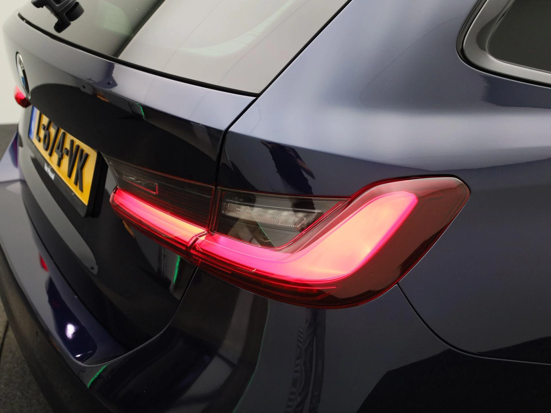 BMW-3 Serie-image-39