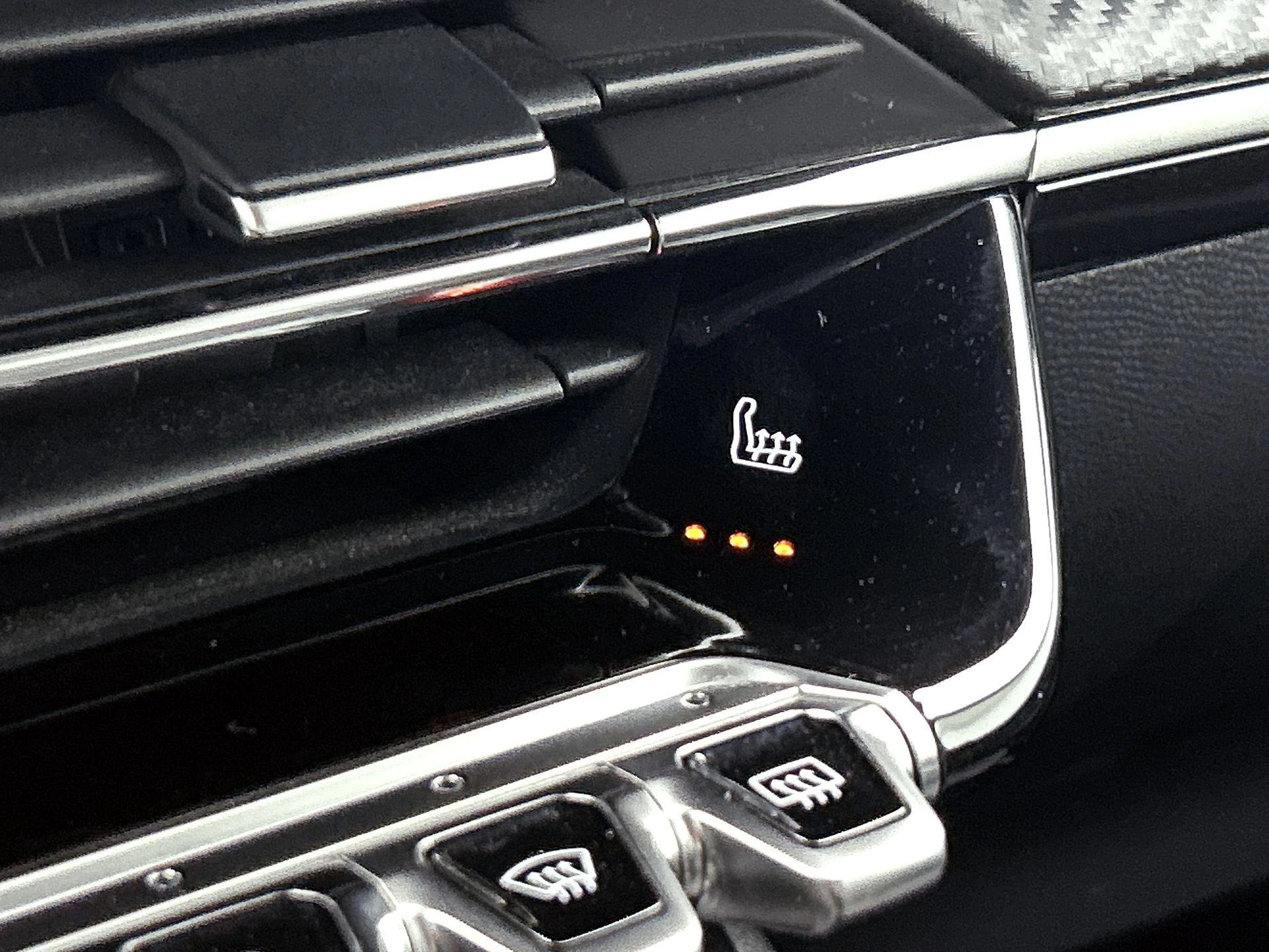 Peugeot-208-image-7