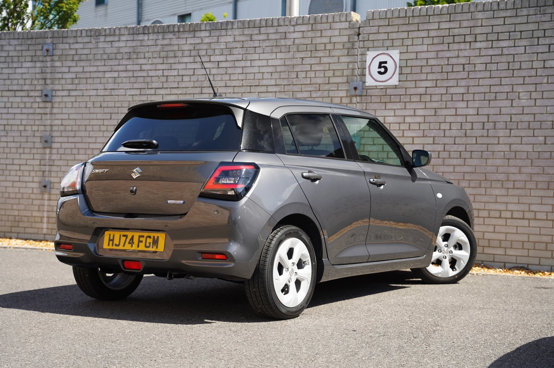 Suzuki Swift 1.2 Mild Hybrid Motion 5dr CVT