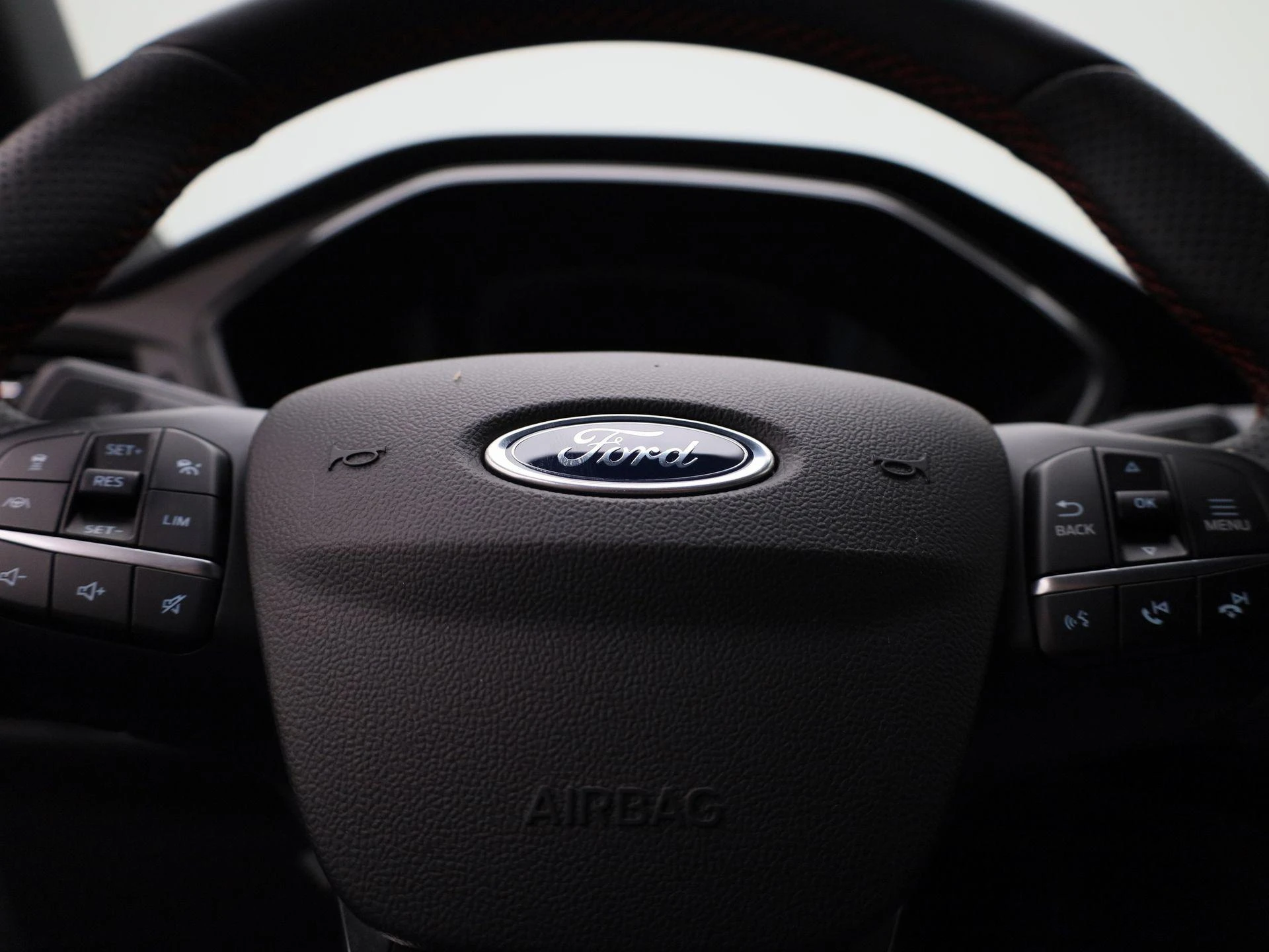 Ford-Kuga-image-31