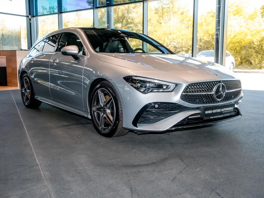 Mercedes-Benz-CLA 200 d-image-4