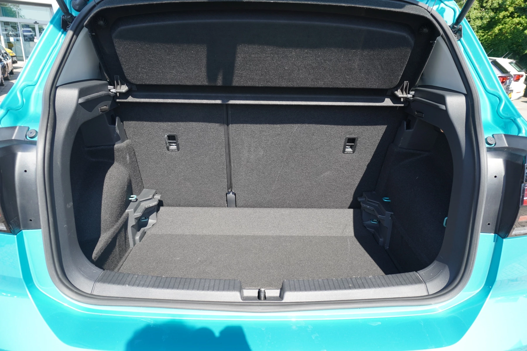 Volkswagen-T-Cross-image-9
