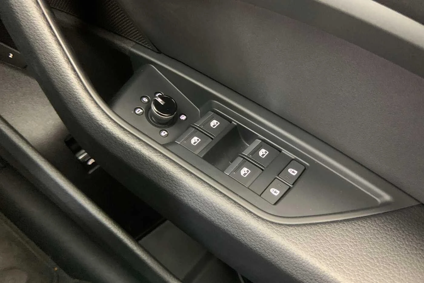 Audi-Q8-image-24
