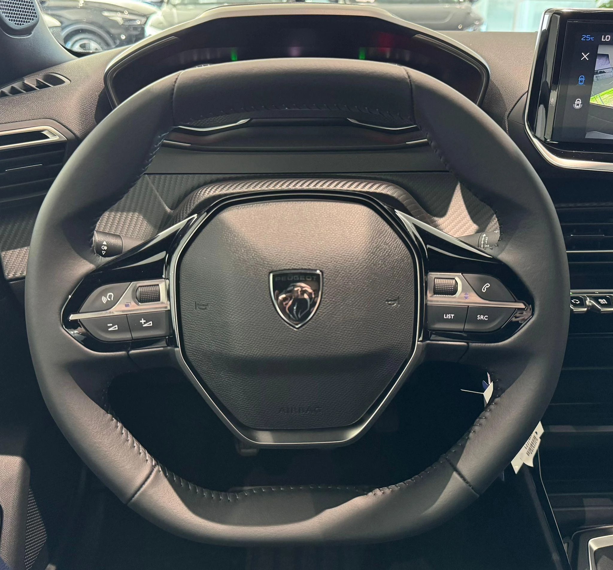 Peugeot-2008-image-8