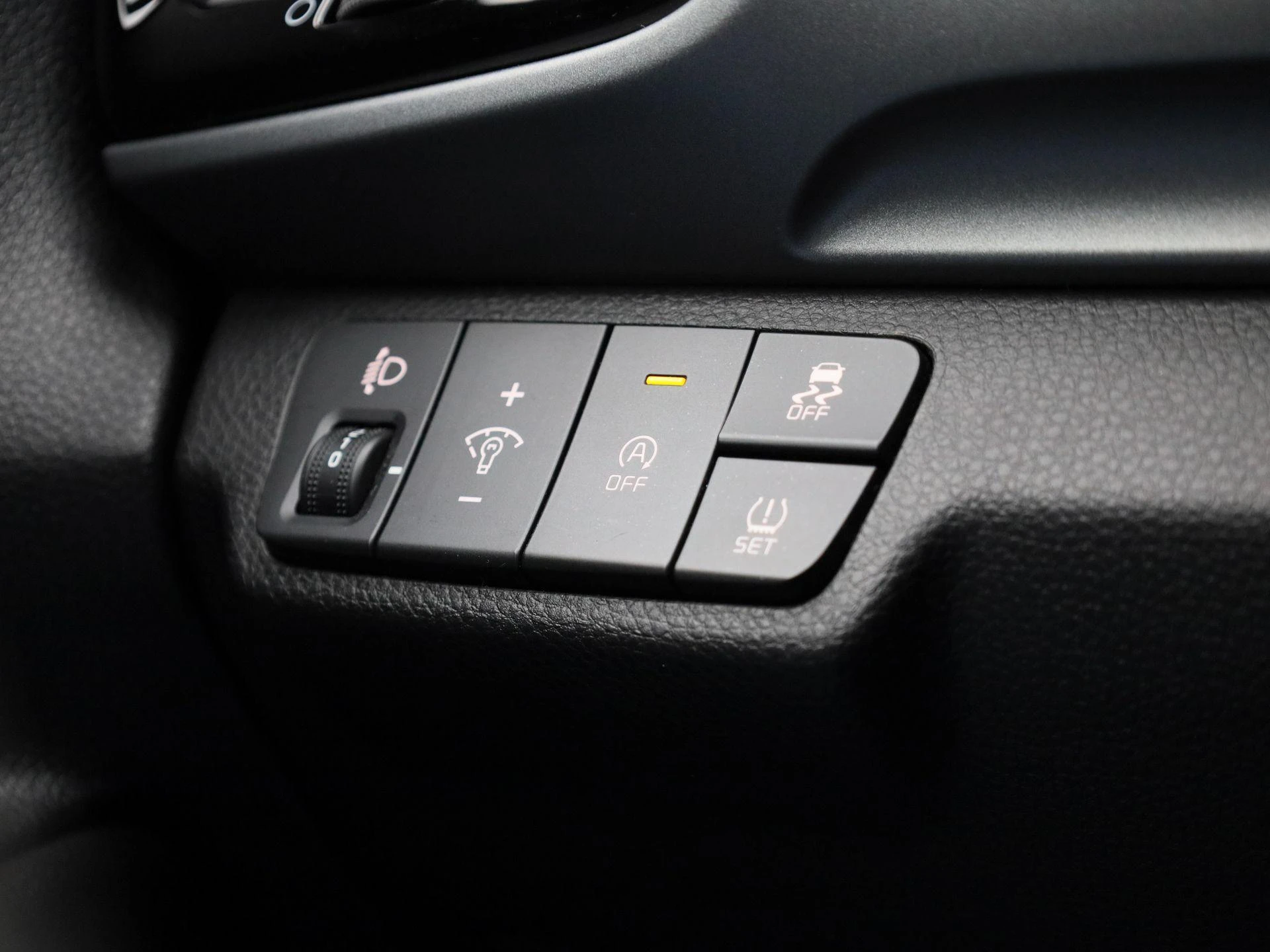 Kia-Stonic-image-22