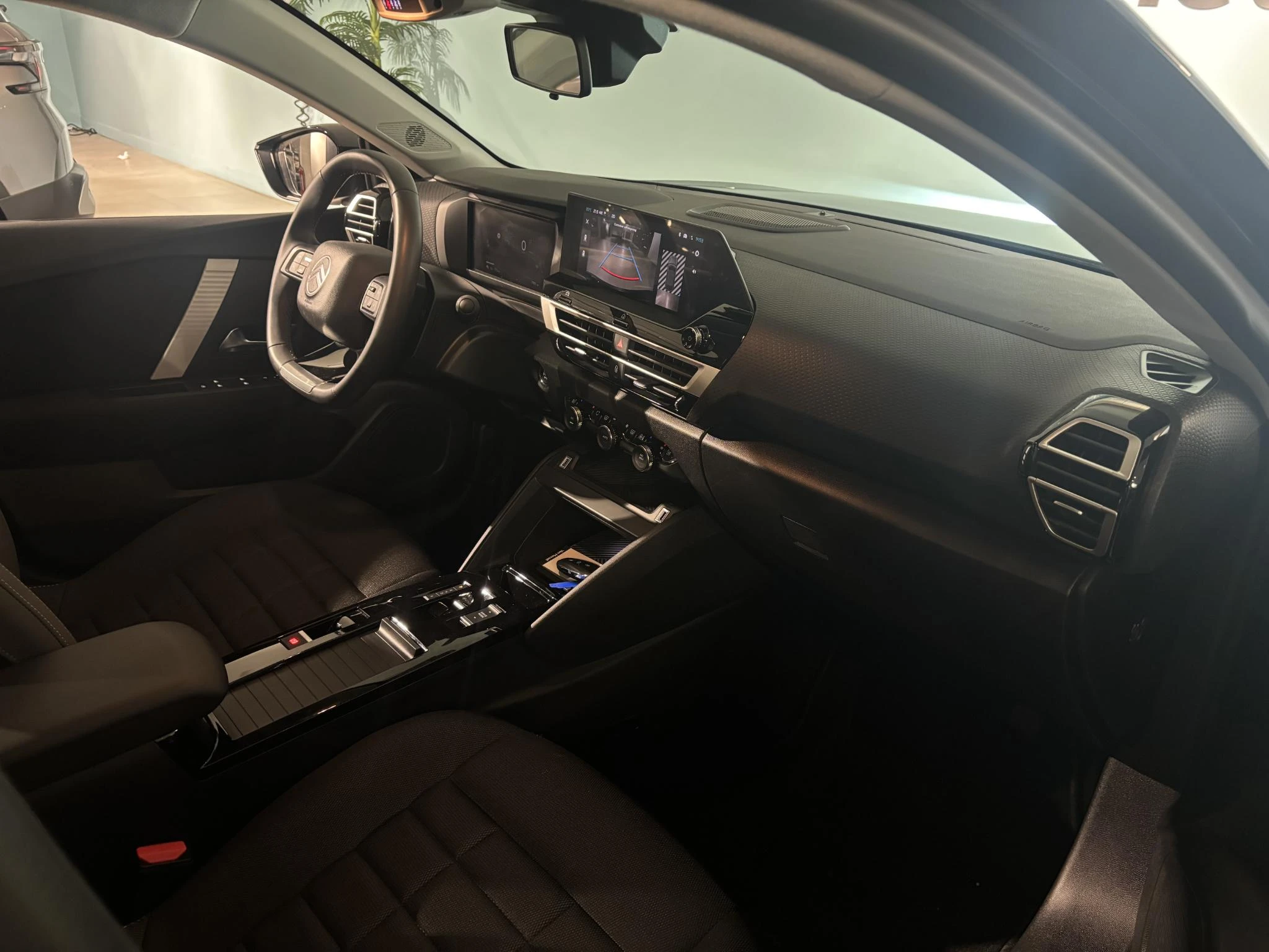 Citroën-ë-C4-image-23