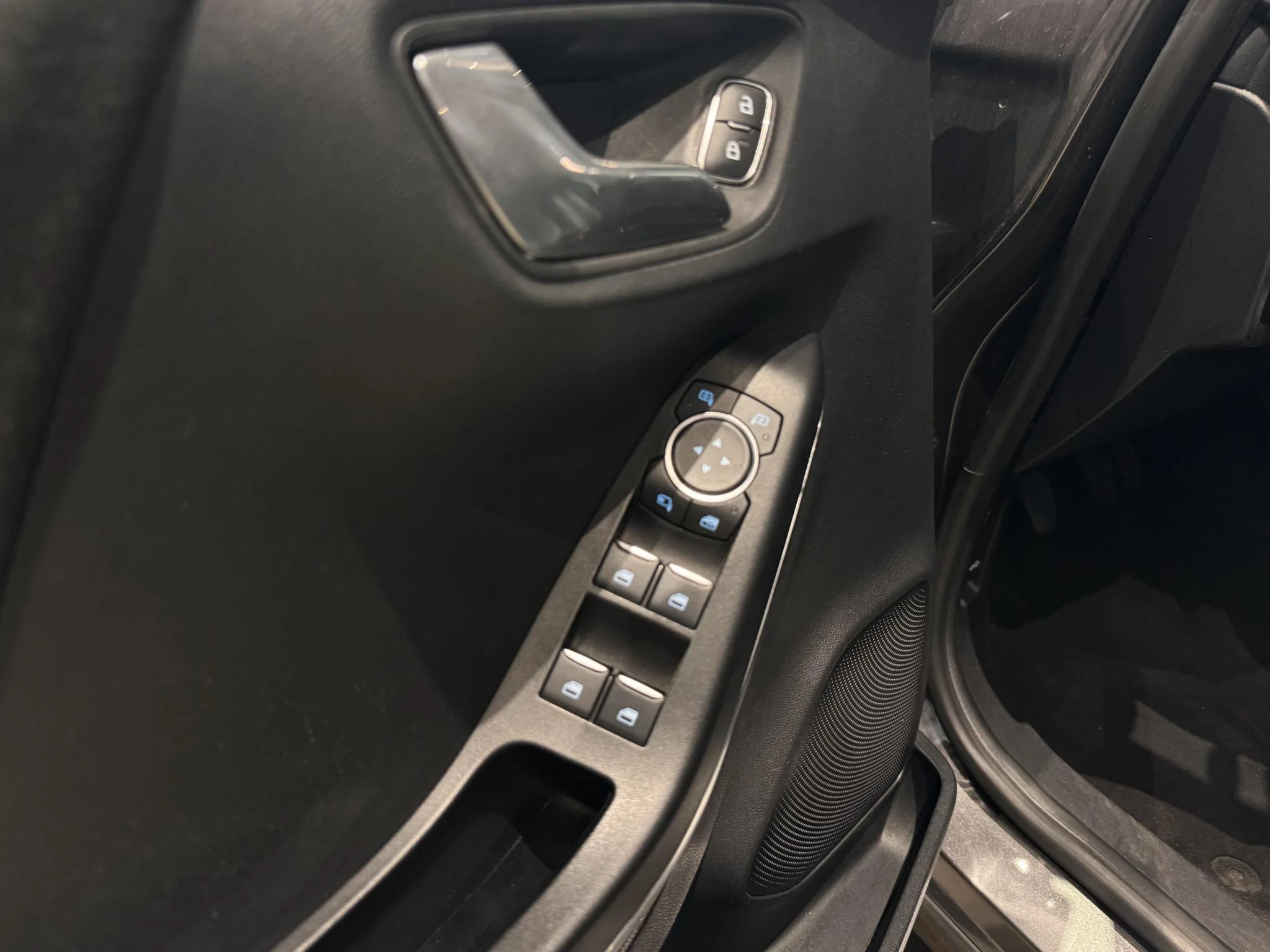 Ford Puma 1.0i Ecoboost mHEV 92kW Connected
