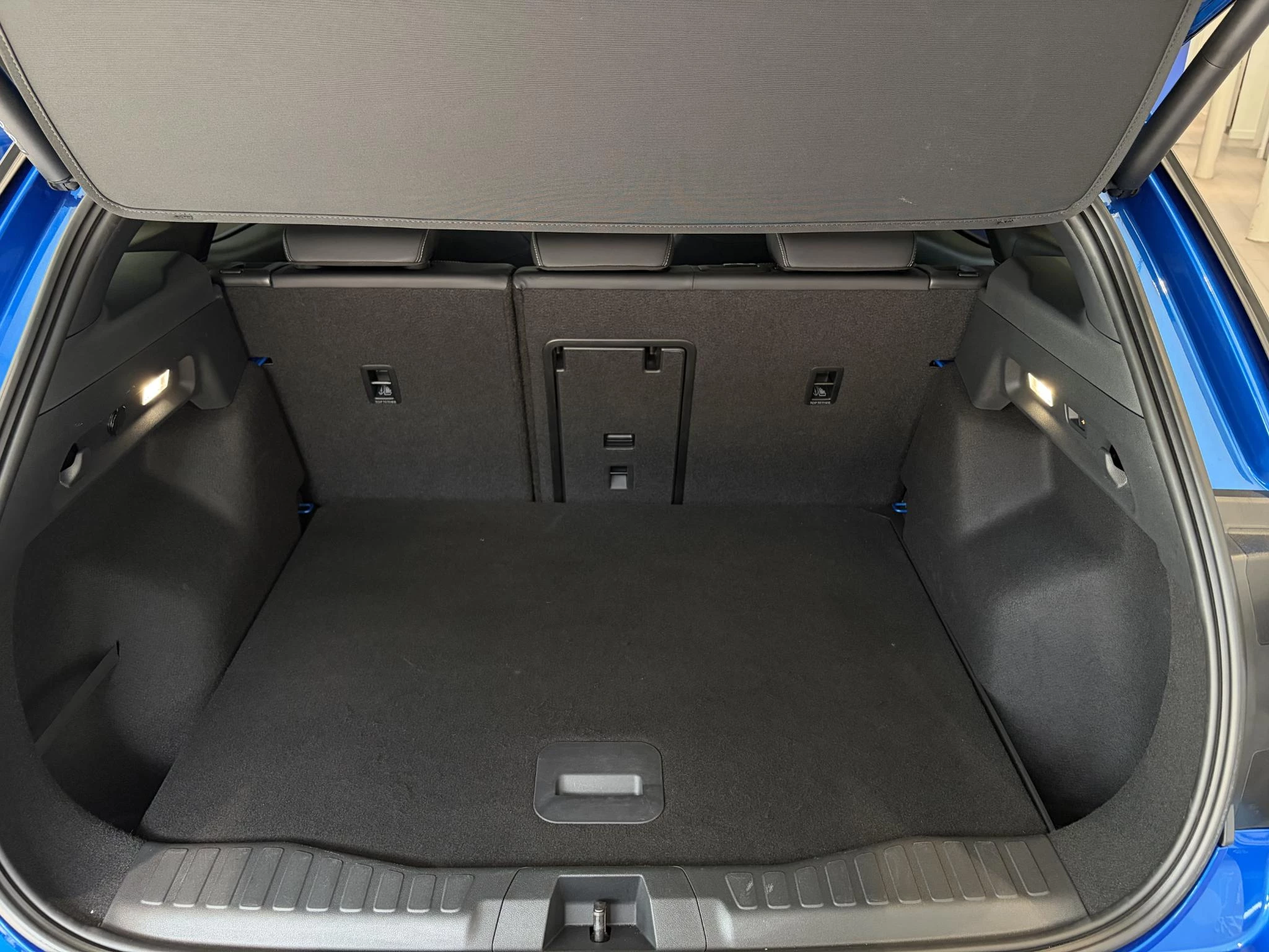 Ford Explorer Extended Range RWD 77 kWh