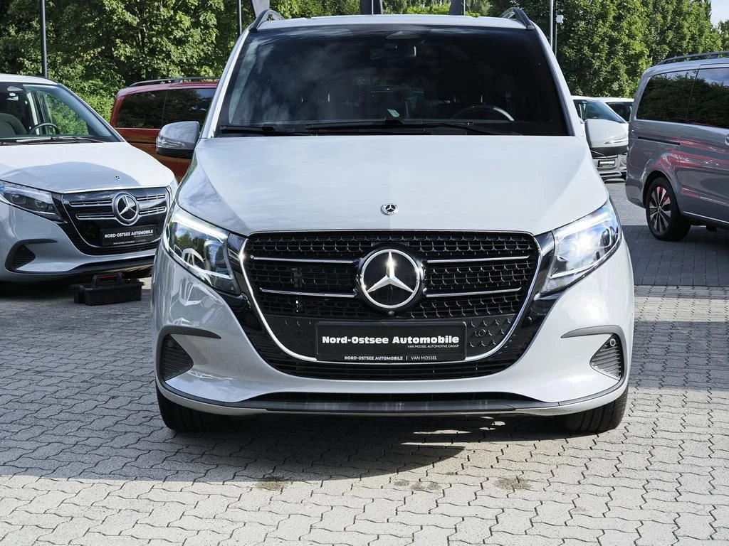 Mercedes-Benz-V-Klasse 220-image-3