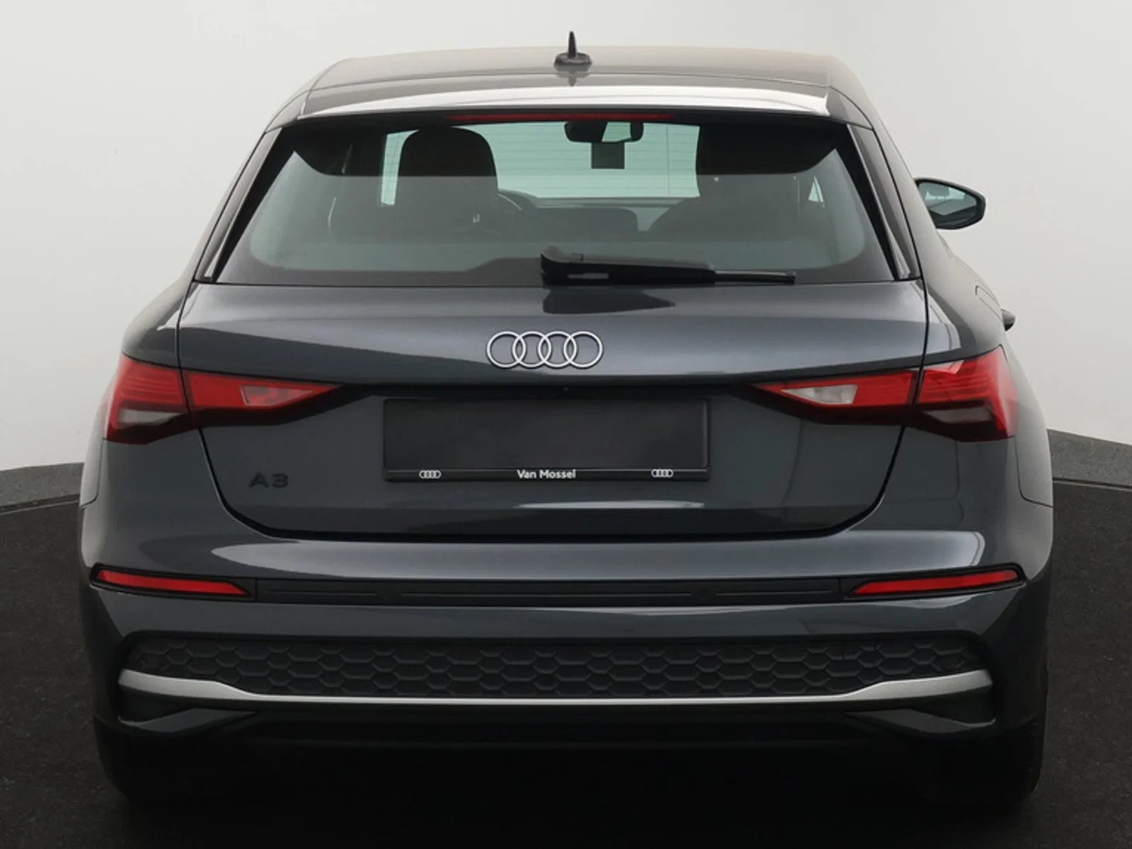 Audi A3 Sportback Audi A3 Sportback 30TFSI 116PK *AUTOMAAT*LEDER*NAVI*APP-CONNECT*ACC*LANE-ASSIST*...*