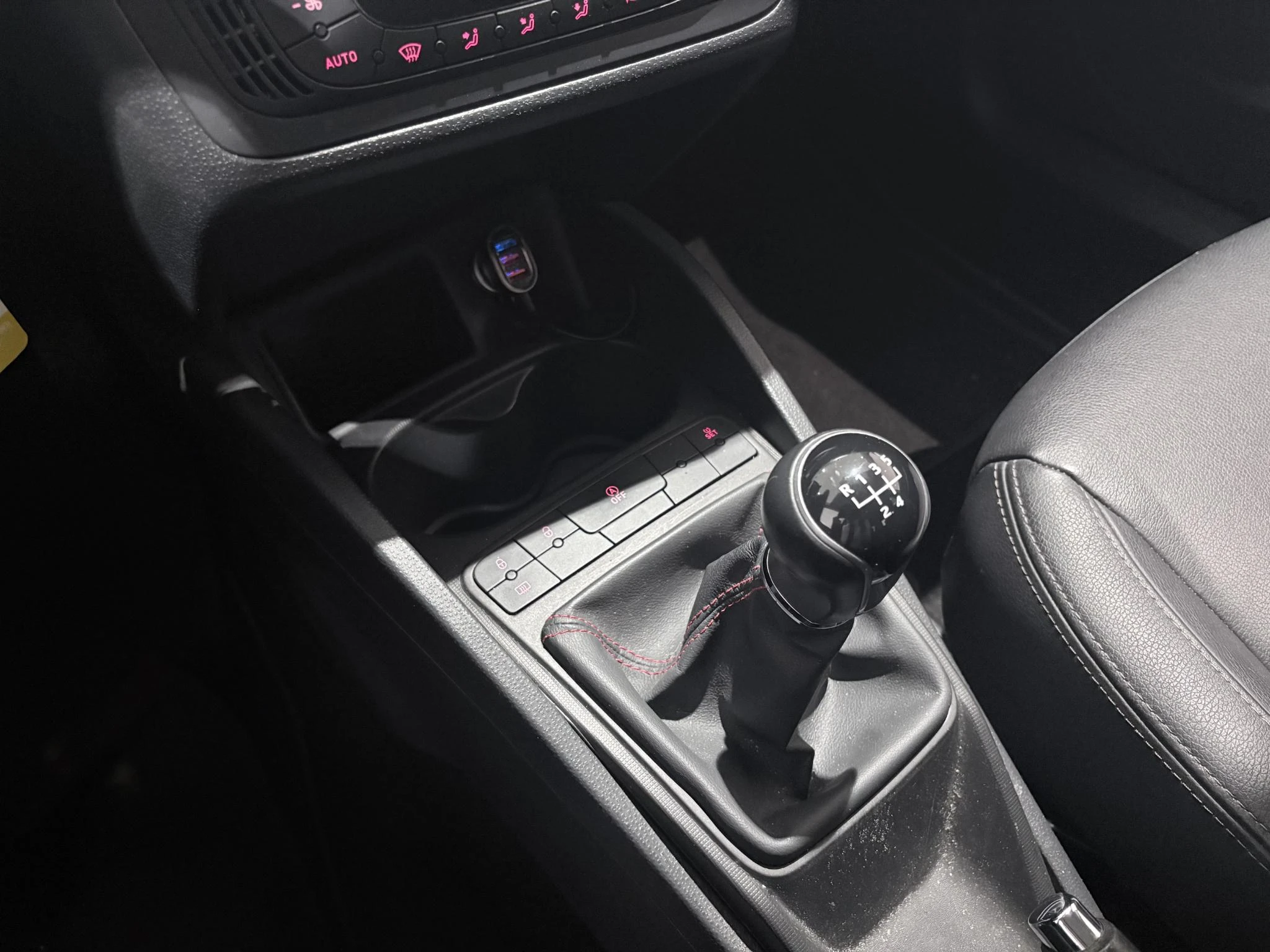 SEAT-Ibiza-image-16