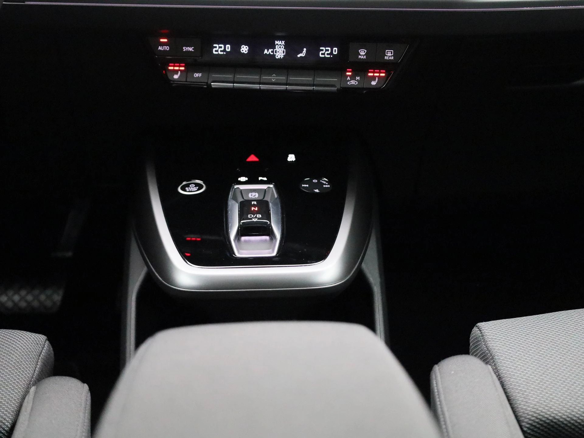 Audi-Q4 e-tron-image-9