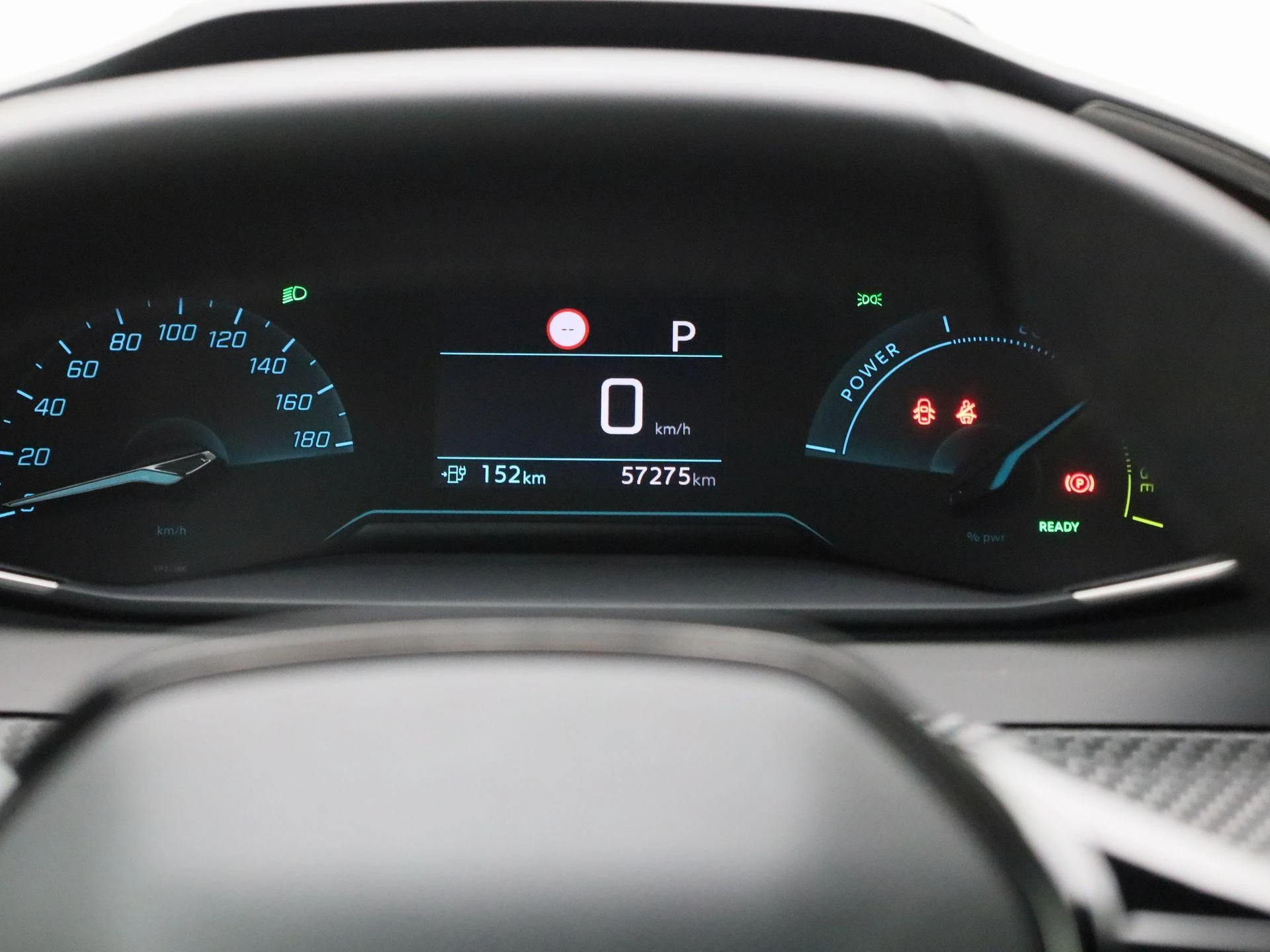 Peugeot-e-208-image-7