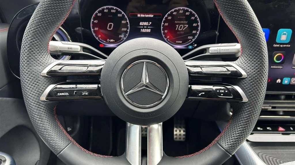 Mercedes-Benz-CLA-image-13