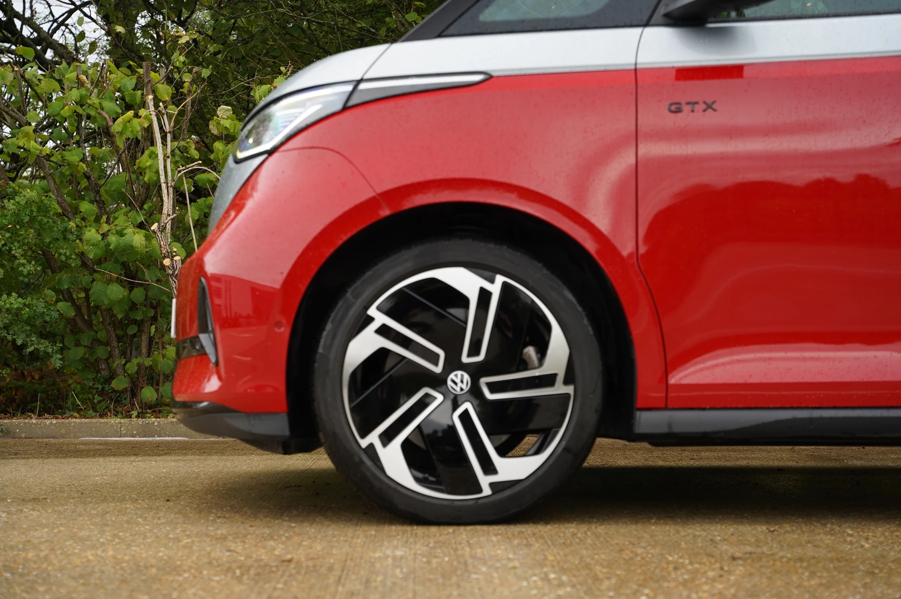 Volkswagen-ID. Buzz-image-4