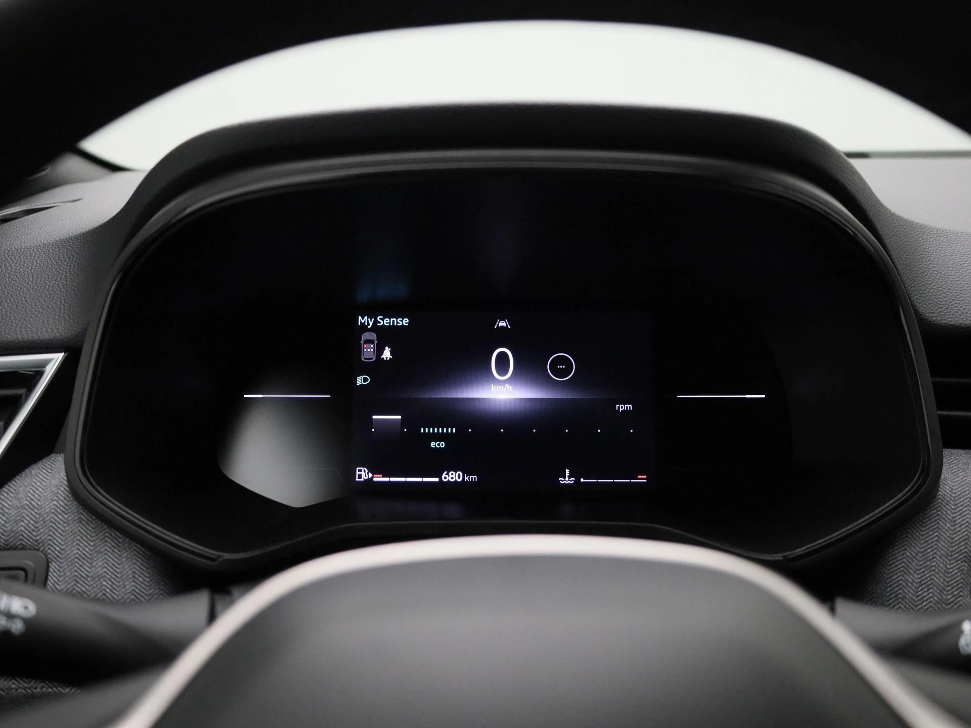 Renault-Clio-image-10