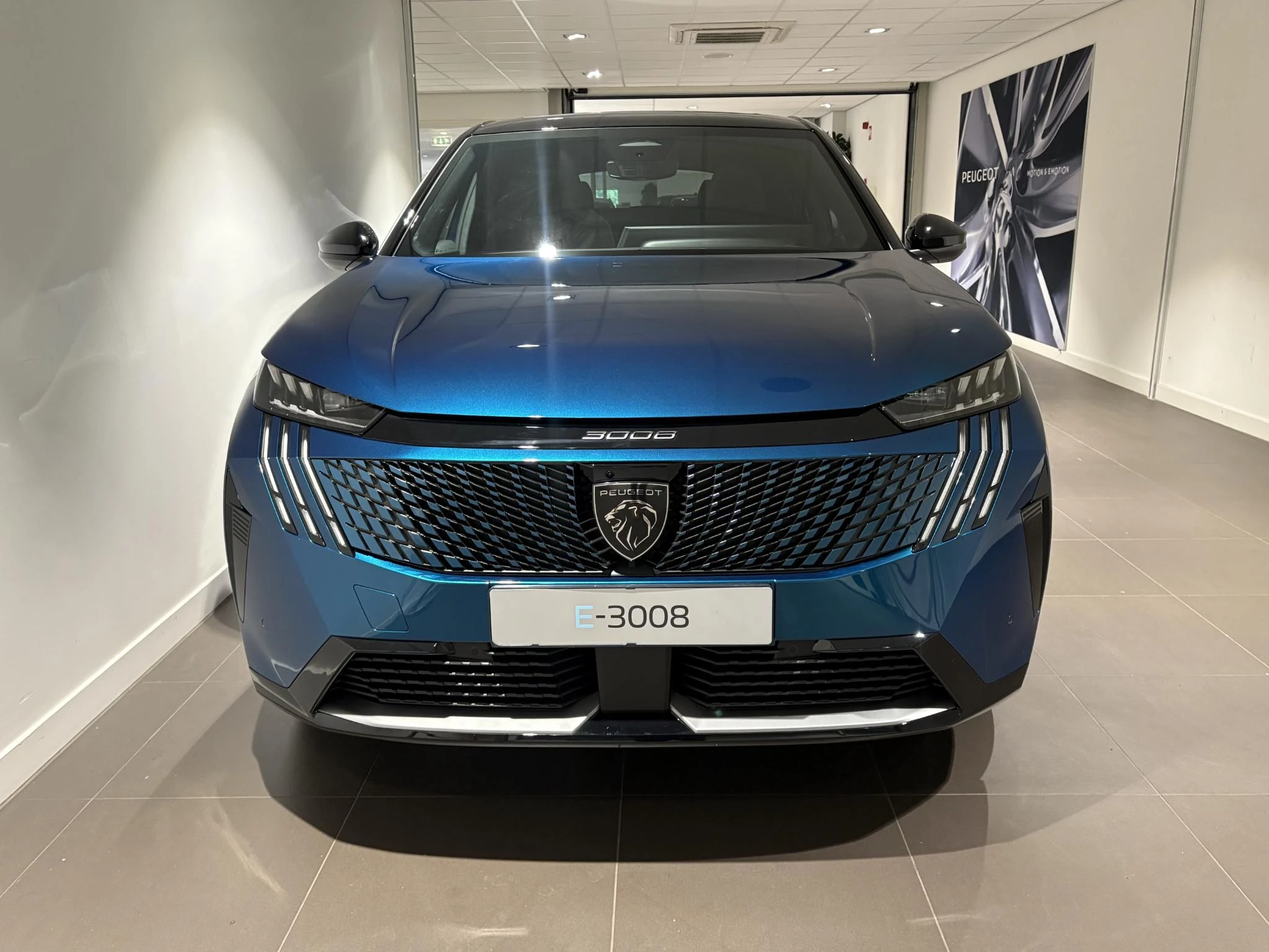 Peugeot-e-3008-image-2