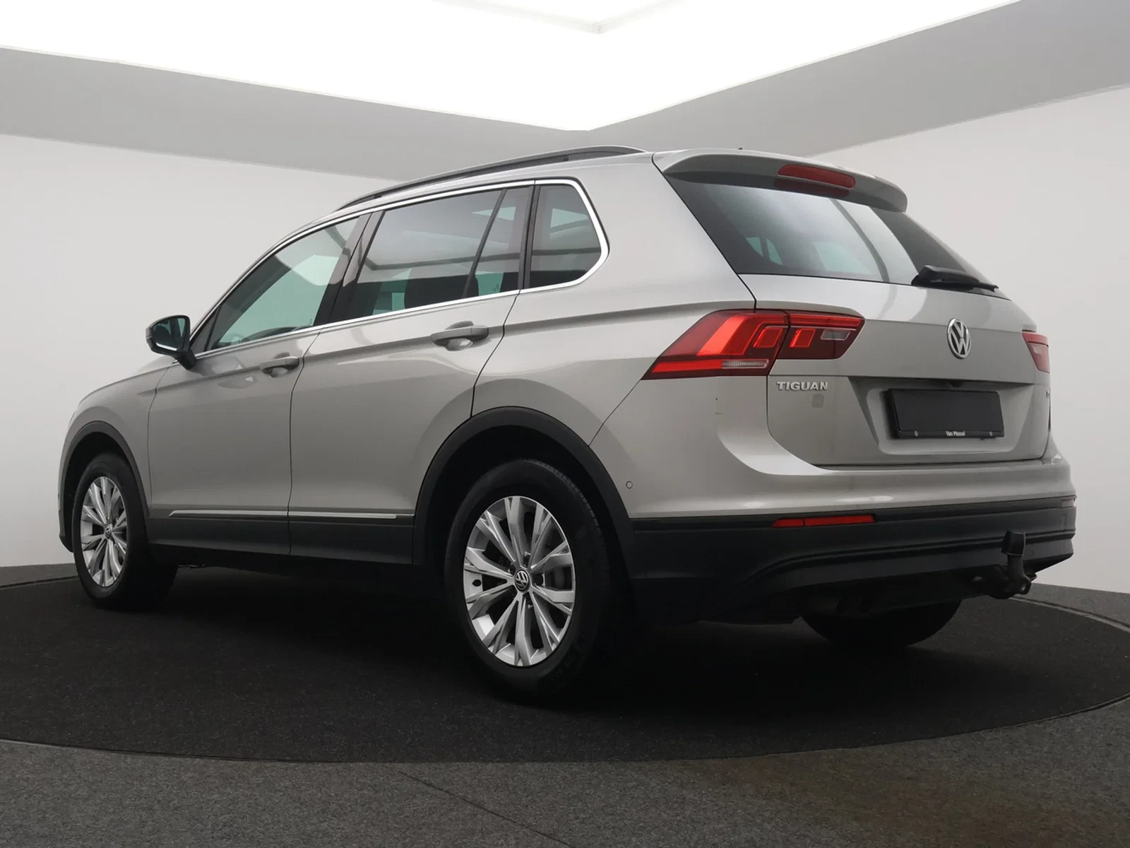 Volkswagen Tiguan Tiguan Comfortline 1.4TSI 150PK *TREKHAAK*LEDER*PANODAK*ACC*CAMERA*PDC*...*