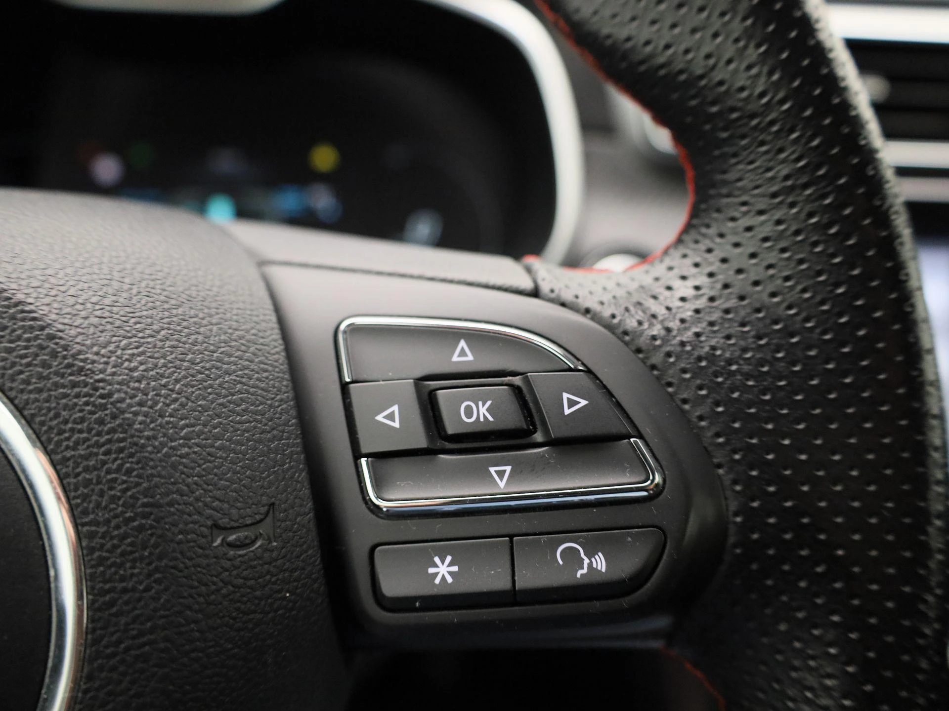 MG-ZS EV-image-16