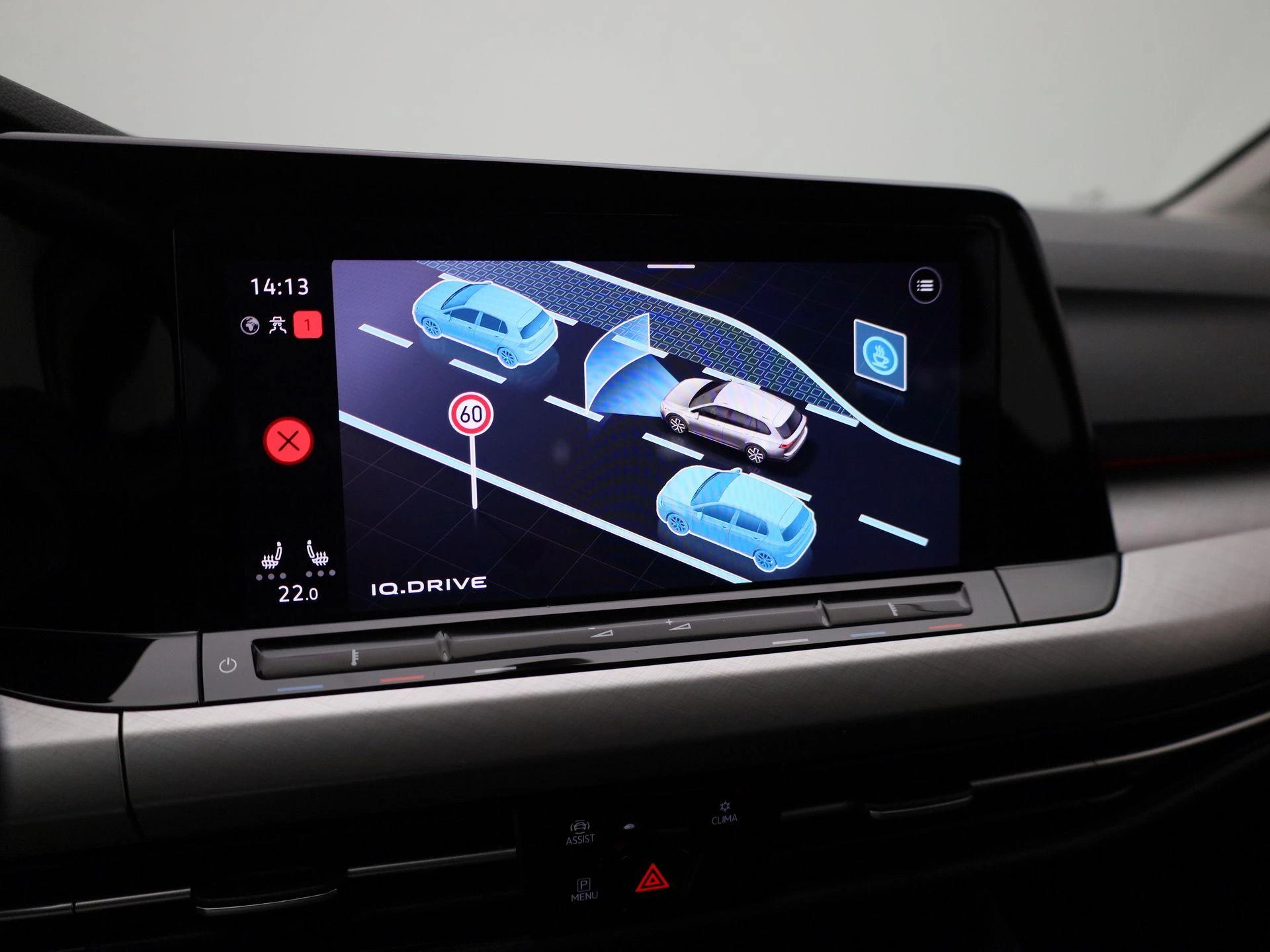Volkswagen-Golf-image-23