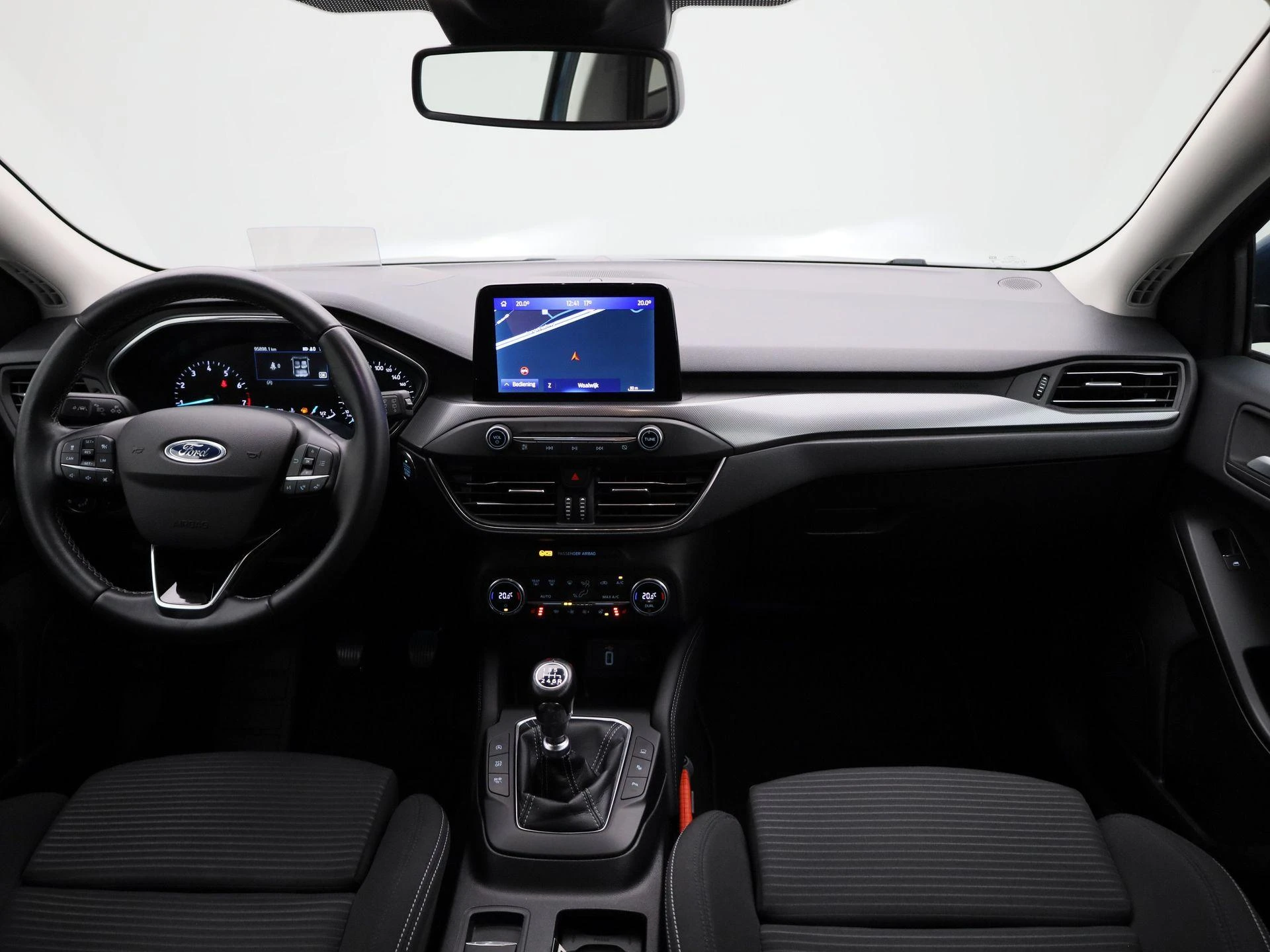 Ford-Focus-image-2