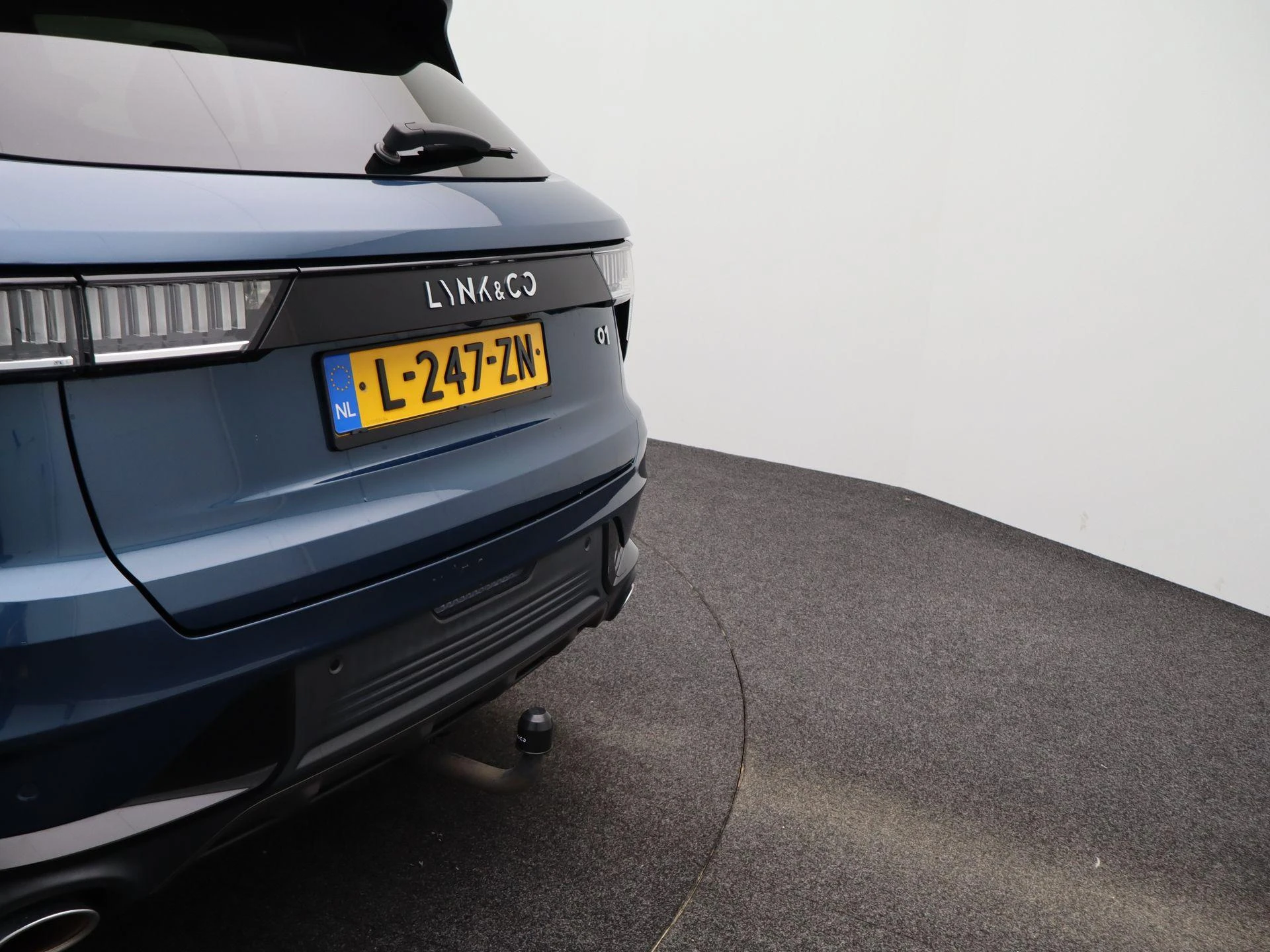 Lynk & Co-01-image-39