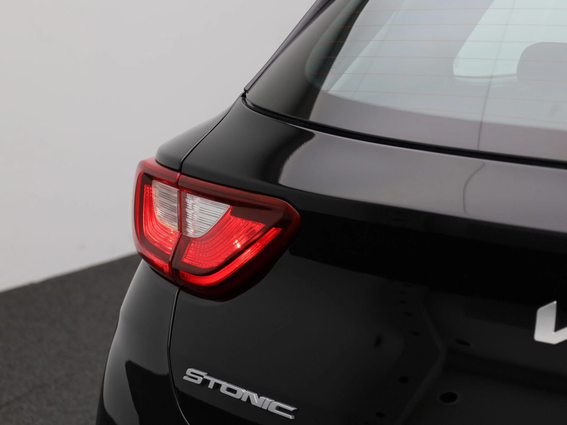 Kia-Stonic-image-35