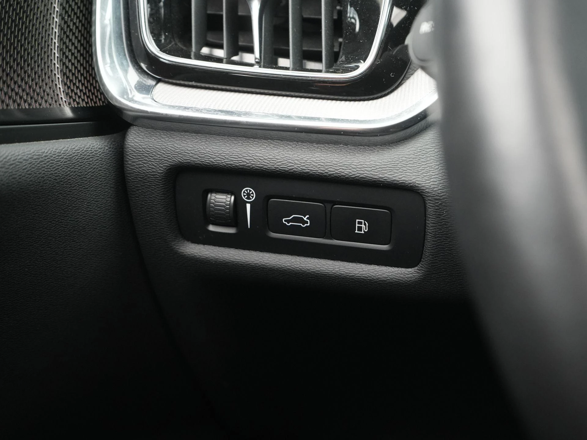 Volvo-V60-image-34