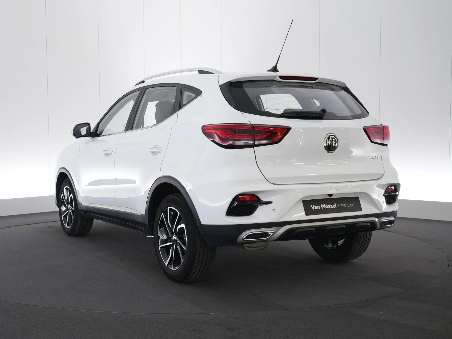 MG-ZS-image-1