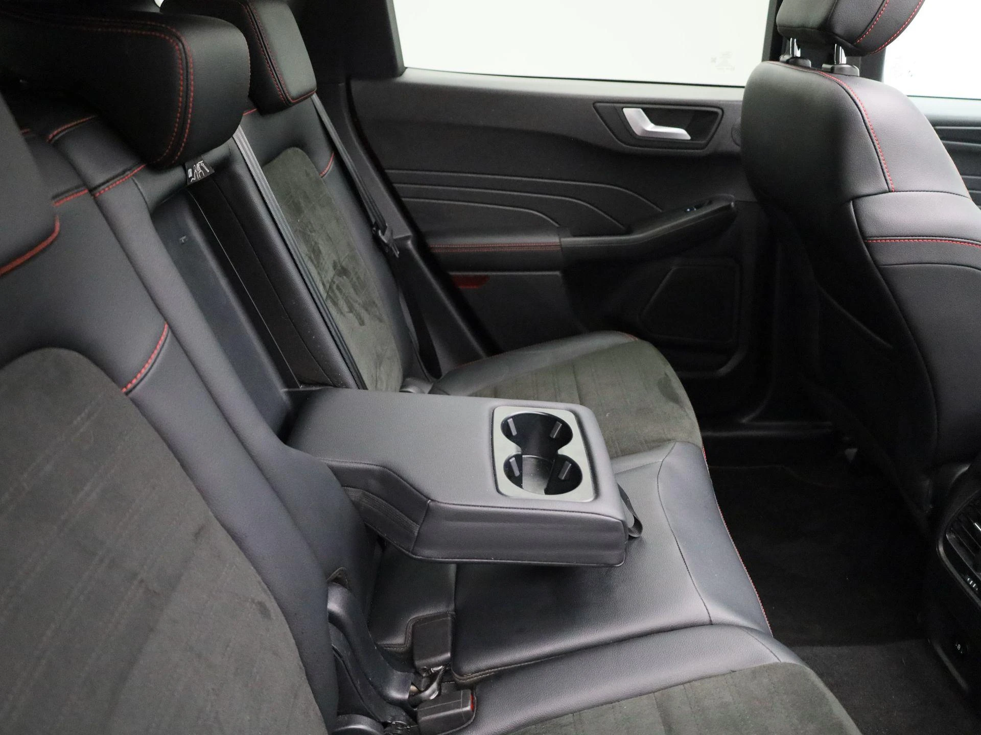 Ford-Kuga-image-36