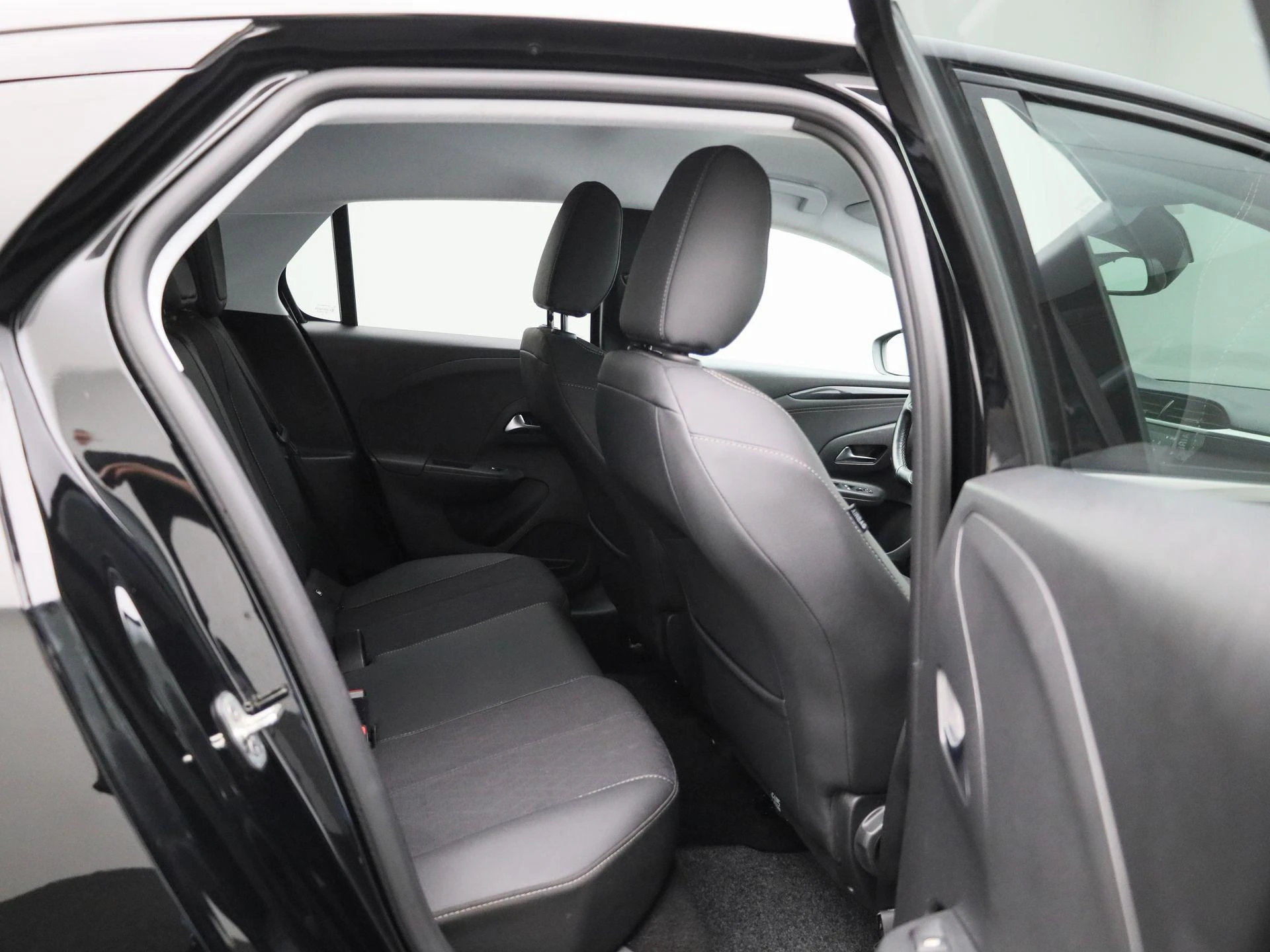 Opel-Corsa-image-35