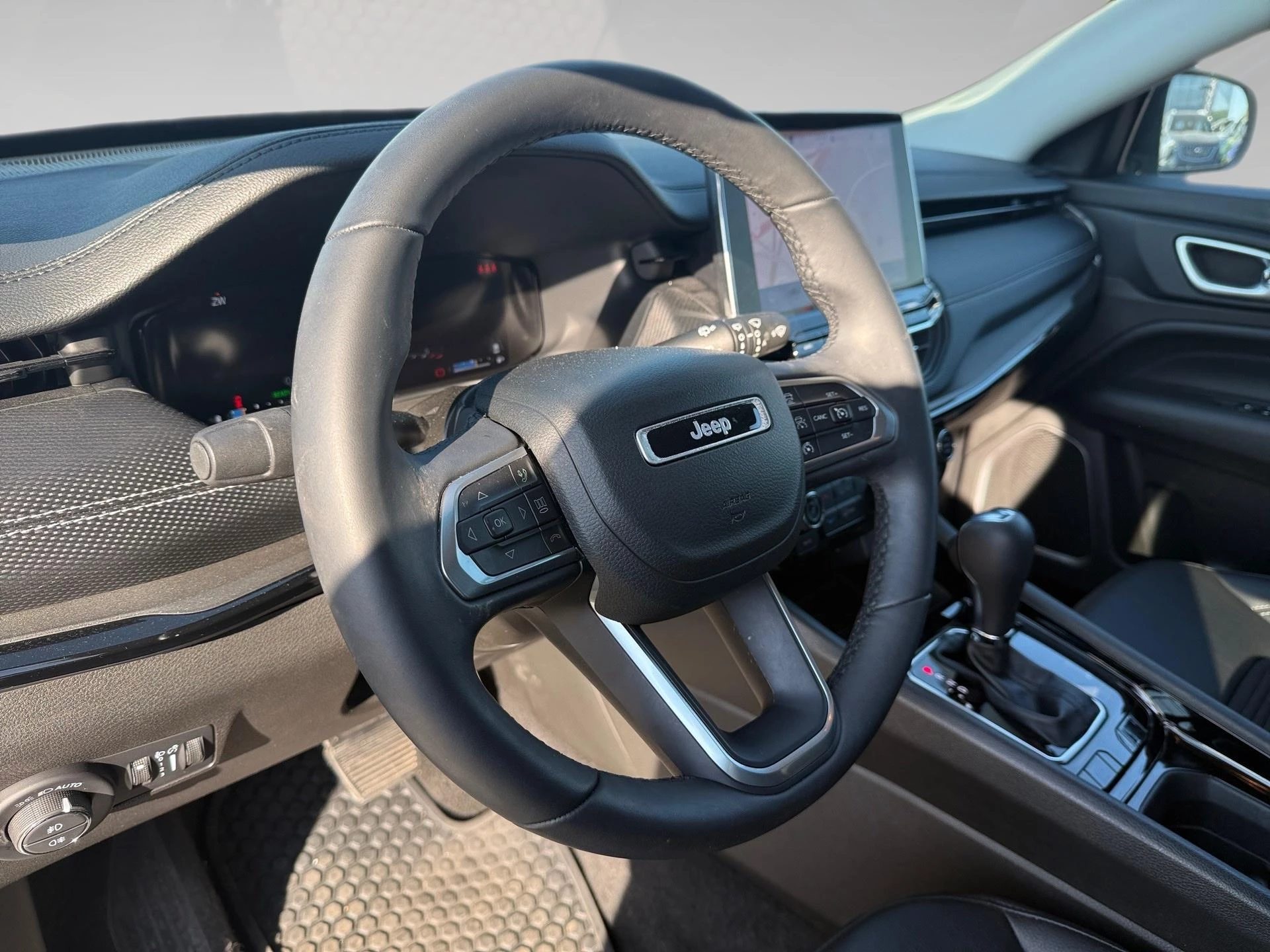 Jeep-Compass-image-15