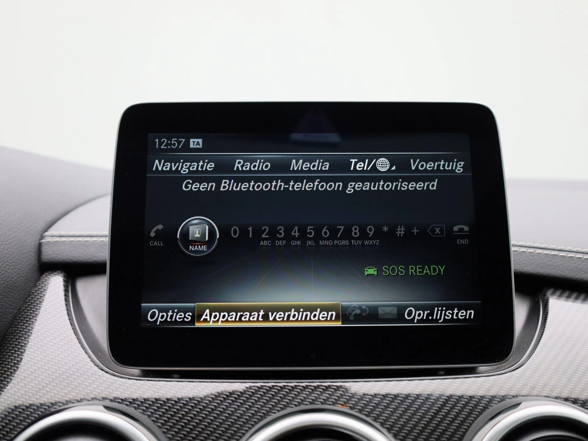 Mercedes-Benz-B-Klasse-image-24