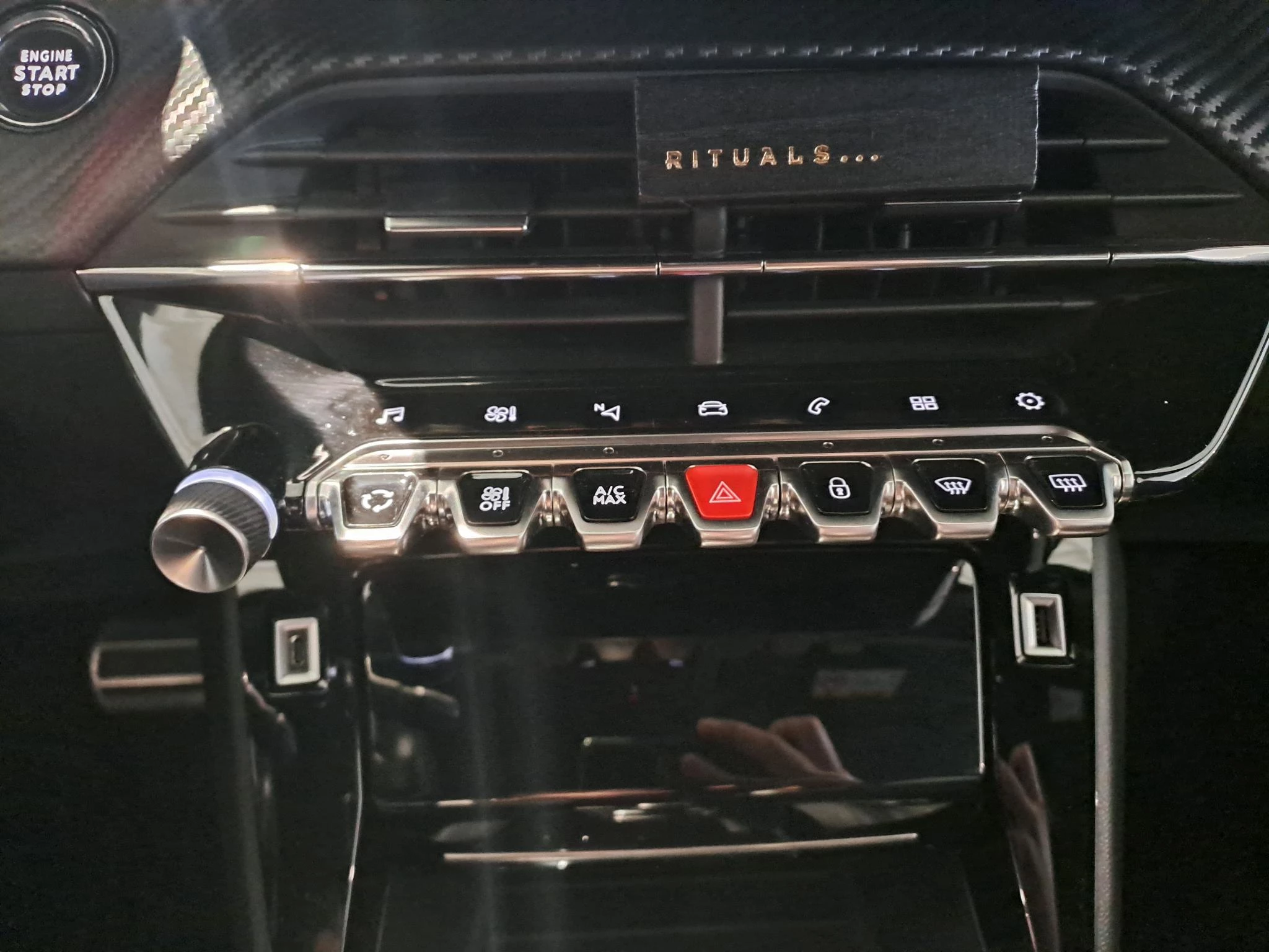 Peugeot-2008-image-17