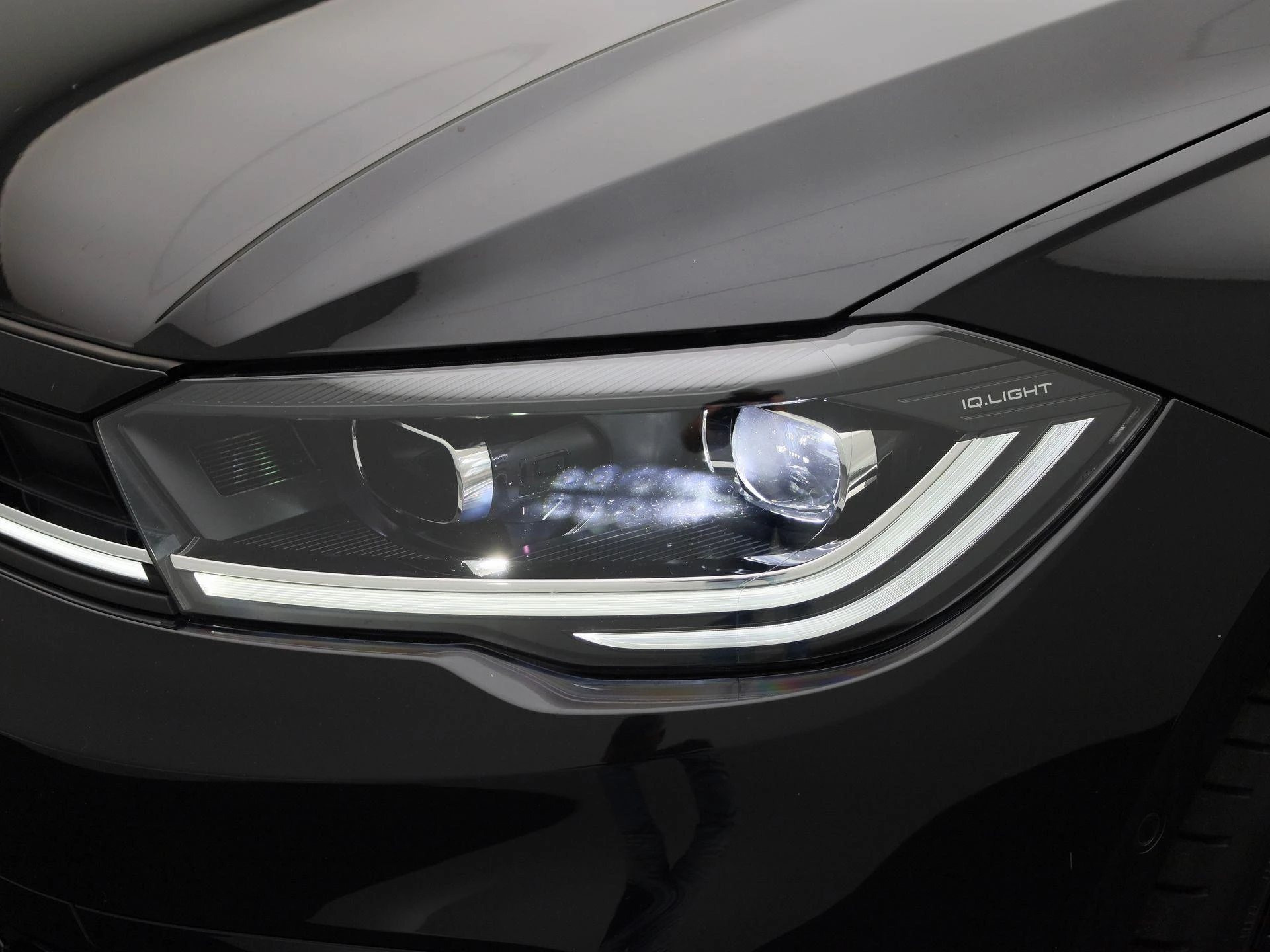 Volkswagen-Polo-image-13
