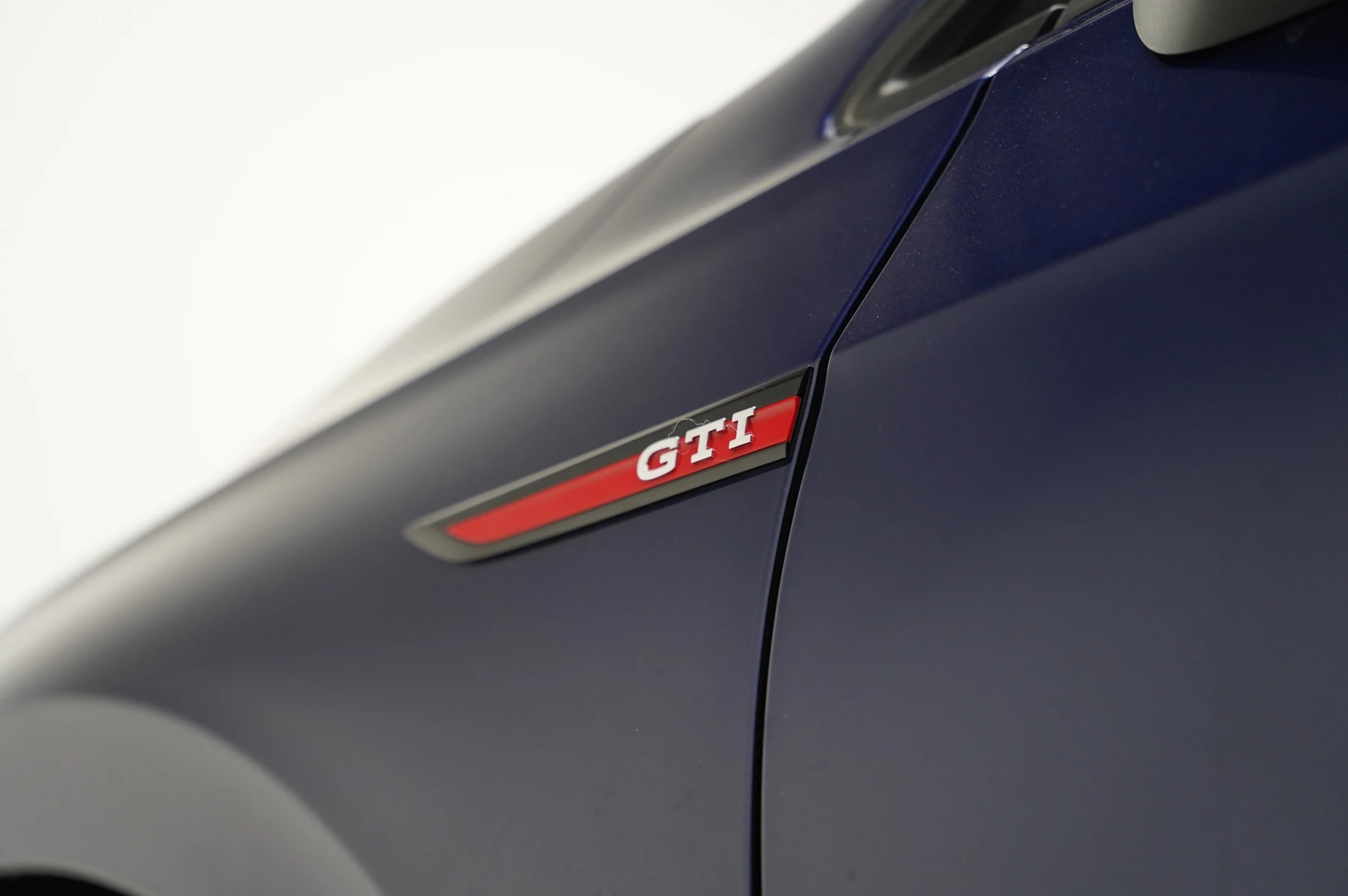 Volkswagen-Golf-image-41