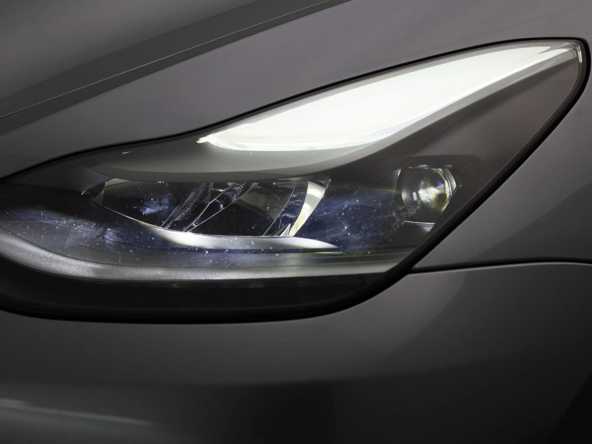 Tesla-Model Y-image-14