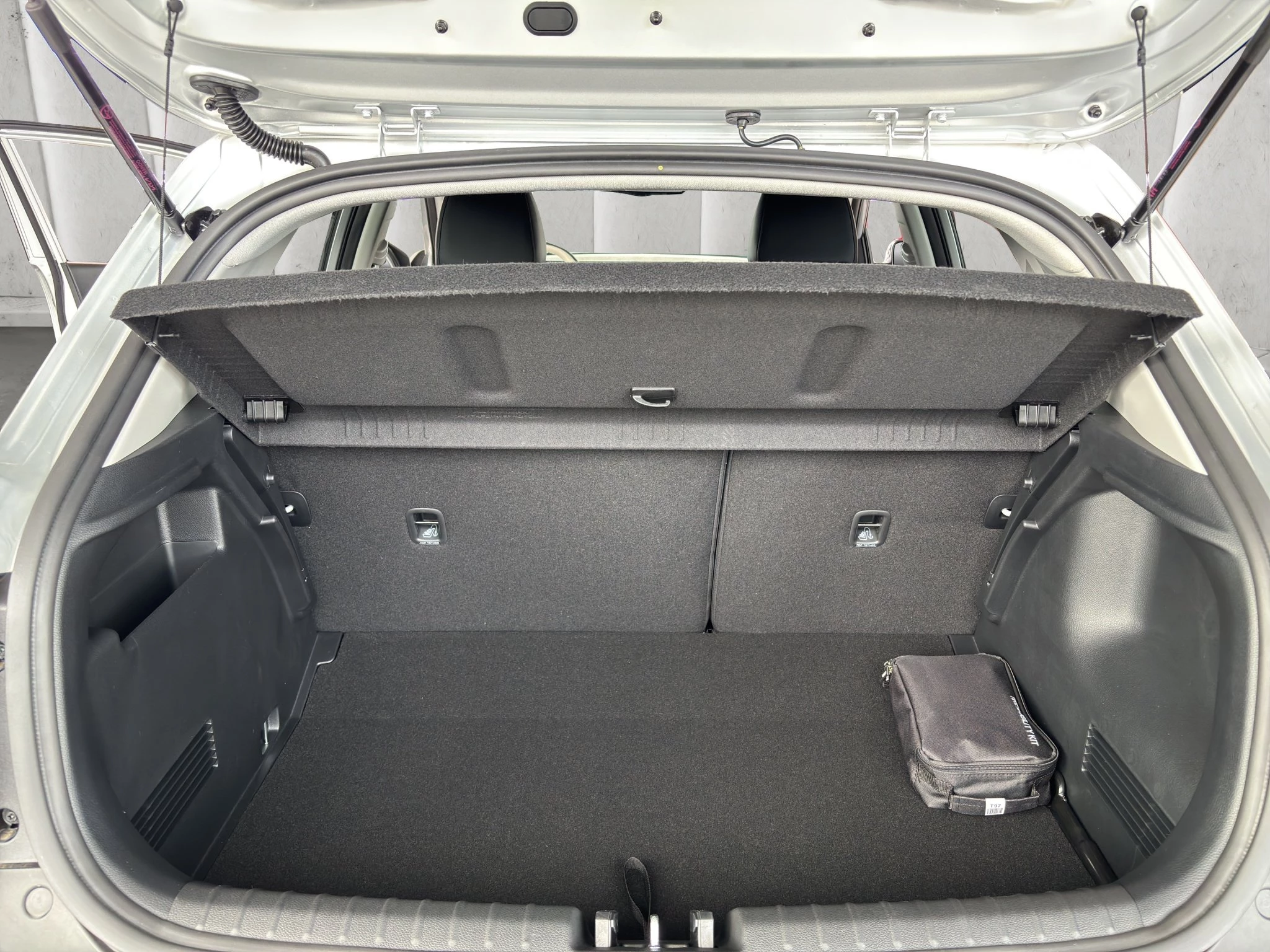Kia Stonic GT-Line 1.0 T-GDI 48V DCT7 Sports Utility Vehicle. 85 kW. 5-türig