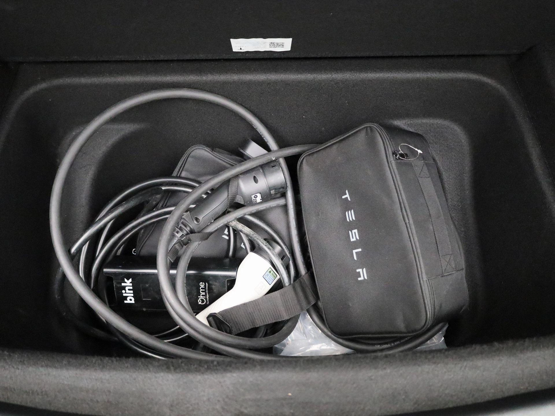 Tesla-Model Y-image-11