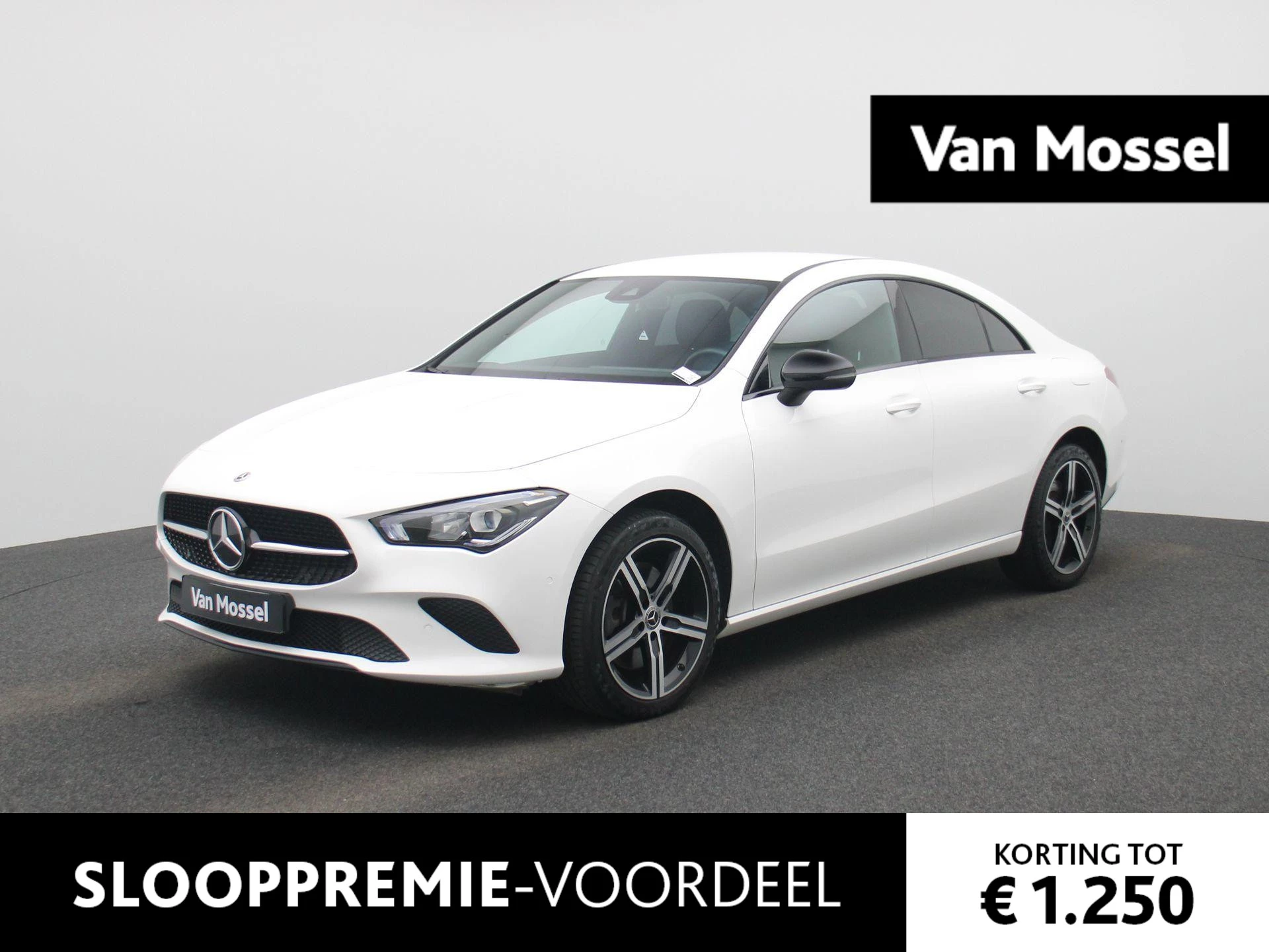 Mercedes-Benz-CLA-image-0