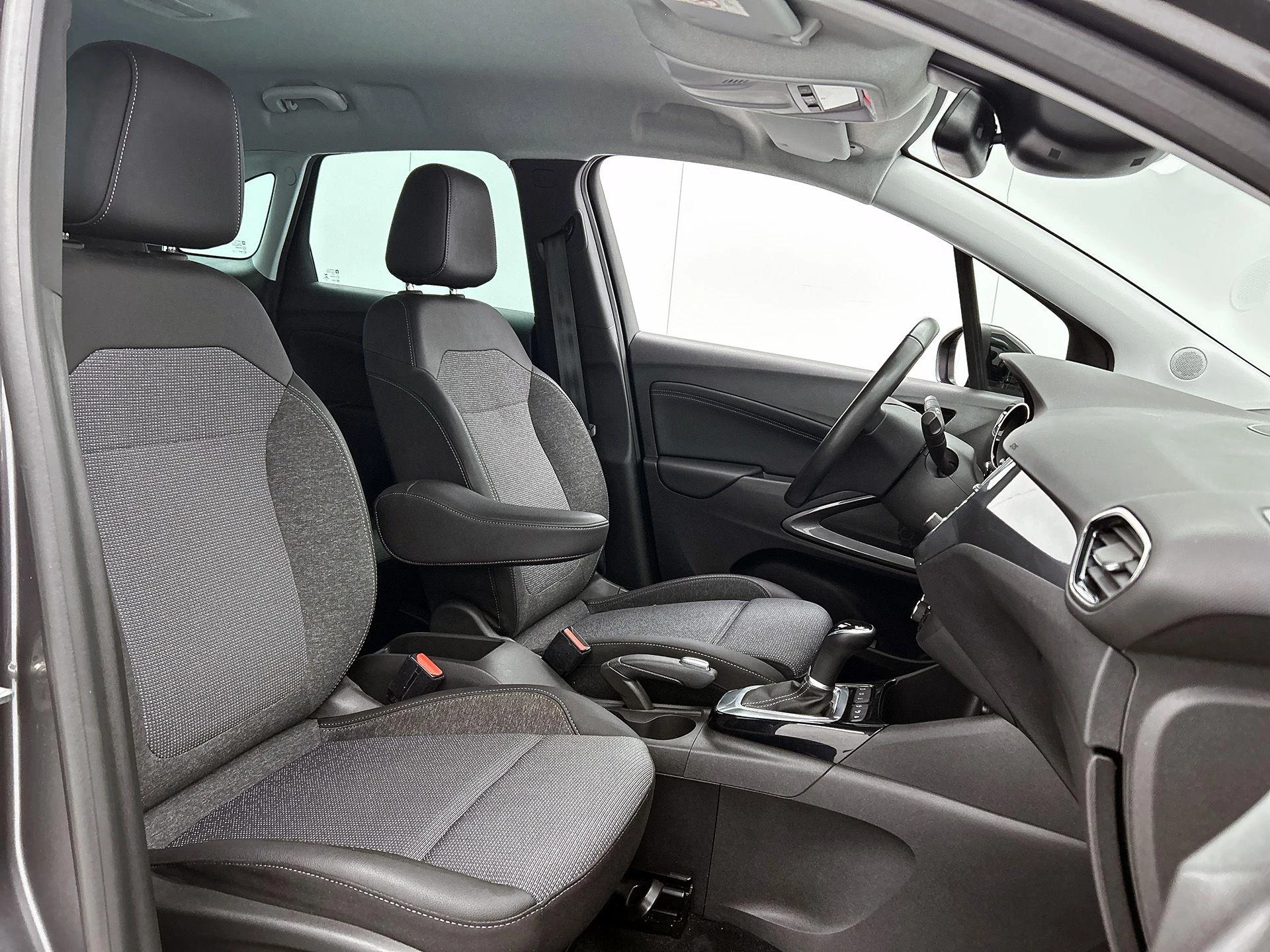 Opel-Crossland-image-31