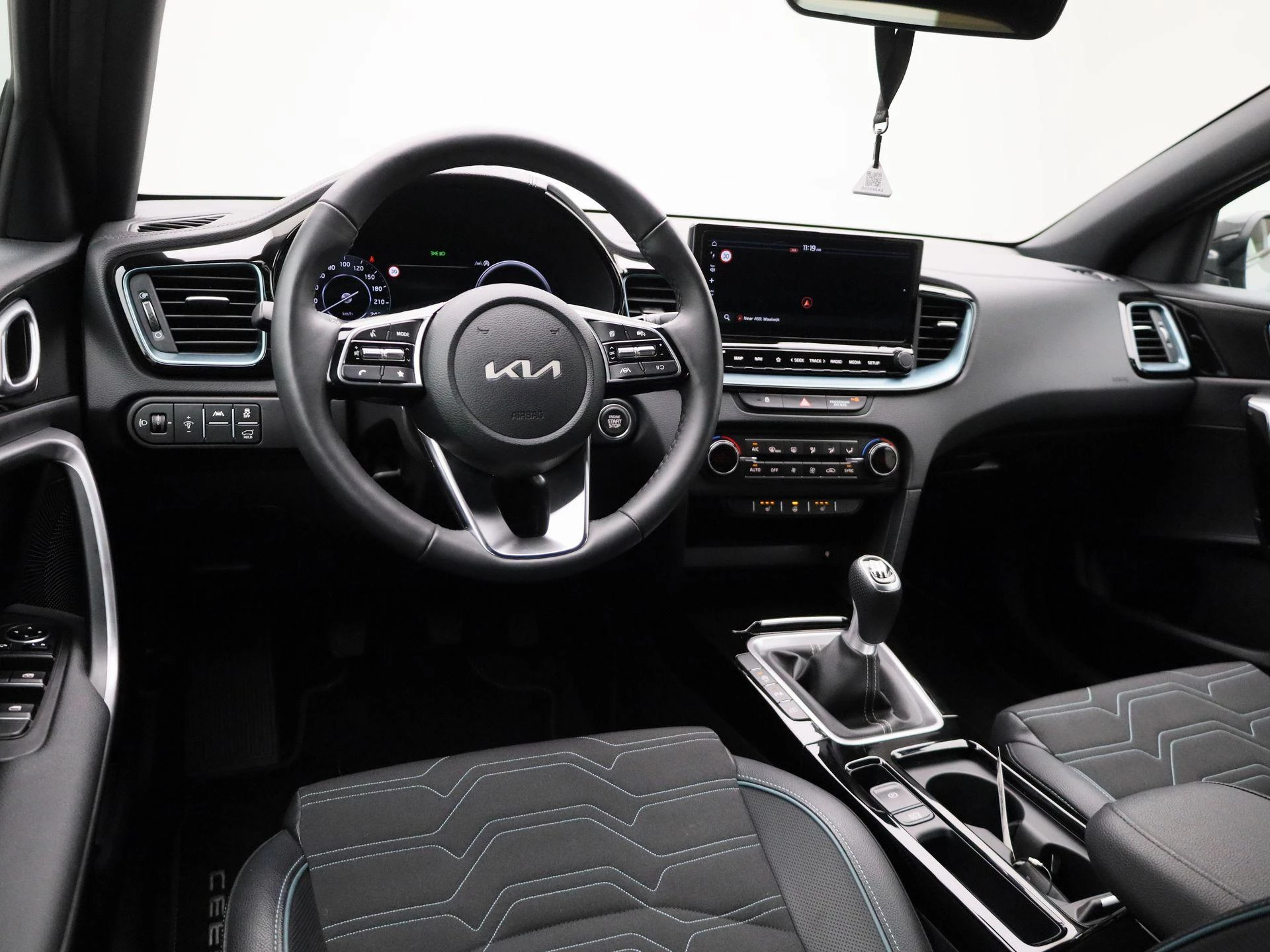 Kia-Ceed Sportswagon-image-8