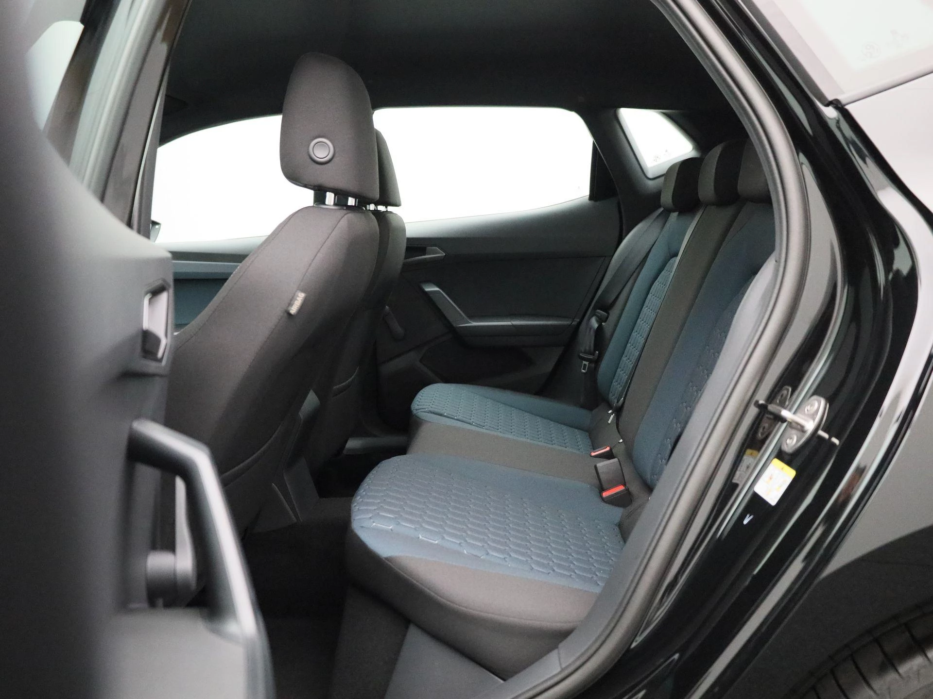 SEAT-Ibiza-image-14