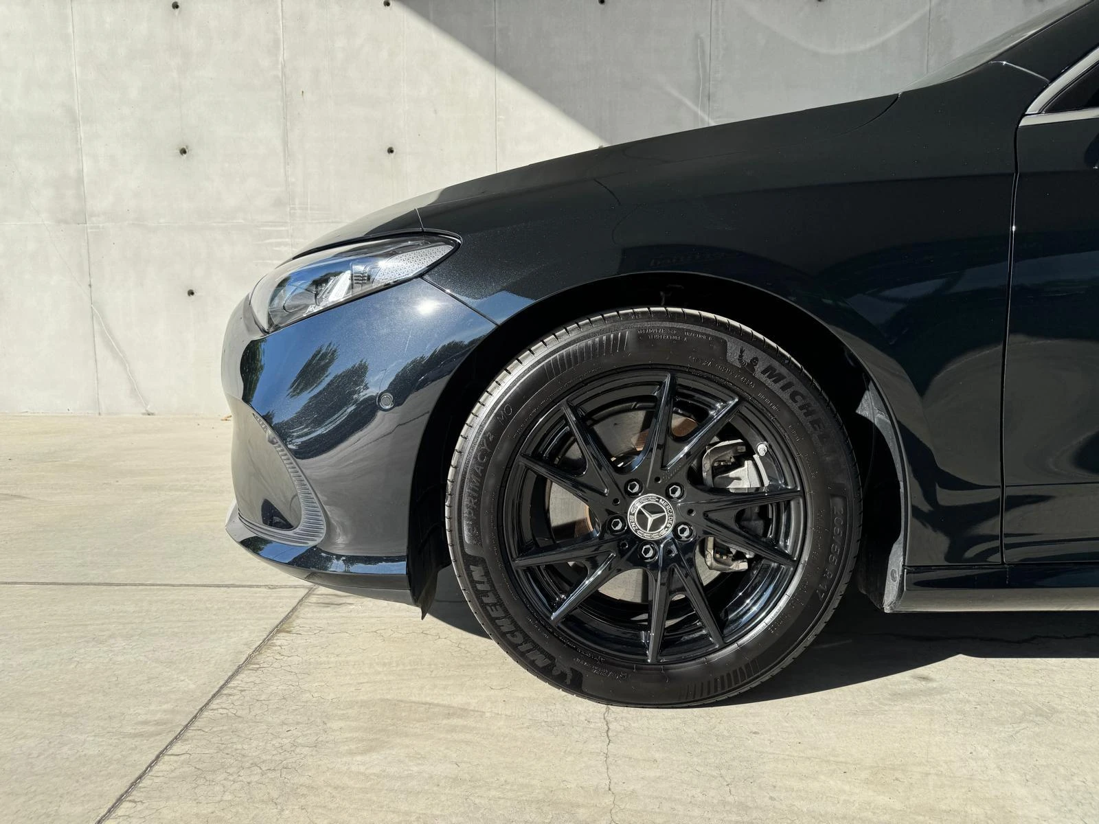 Mercedes-Benz-CLA-image-18