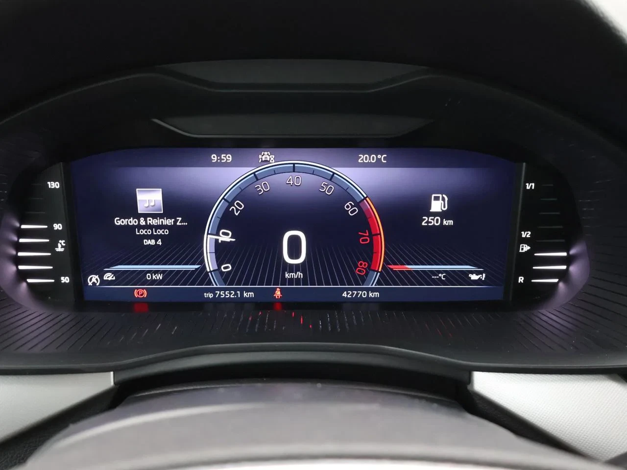 Škoda Kamiq SKODA Kamiq 1.0TSI 95PK *VIRTUAL COCKPIT*CRUISE CONTROL*APP-CONNECT*AIRCO*PDC ACHTER*...*