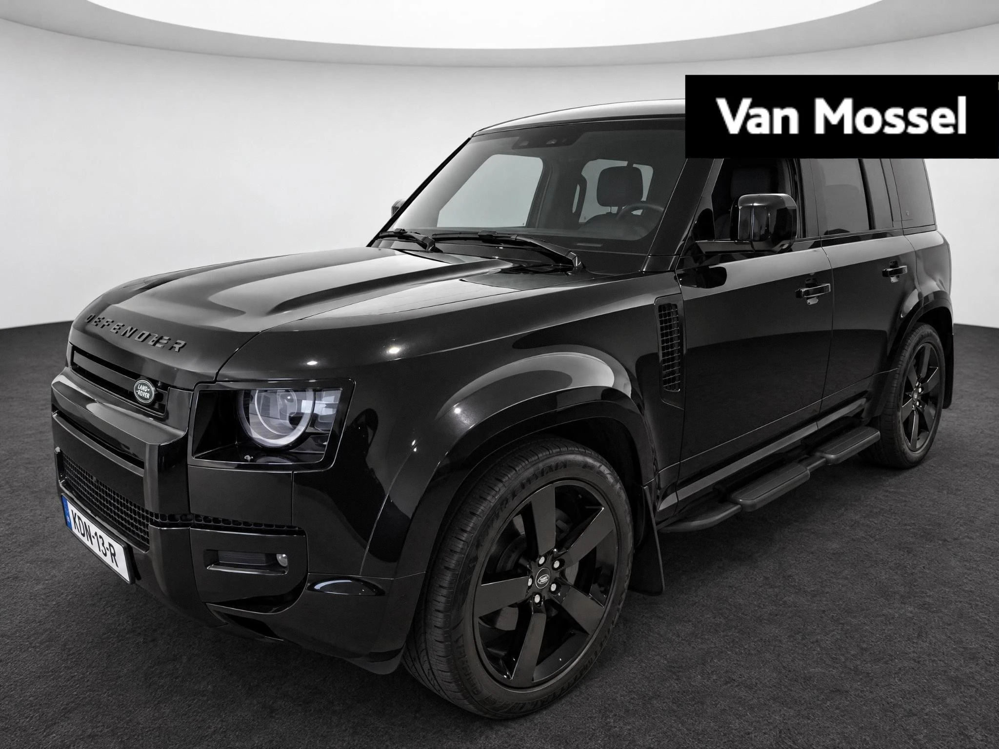 Land Rover-Defender-image-0