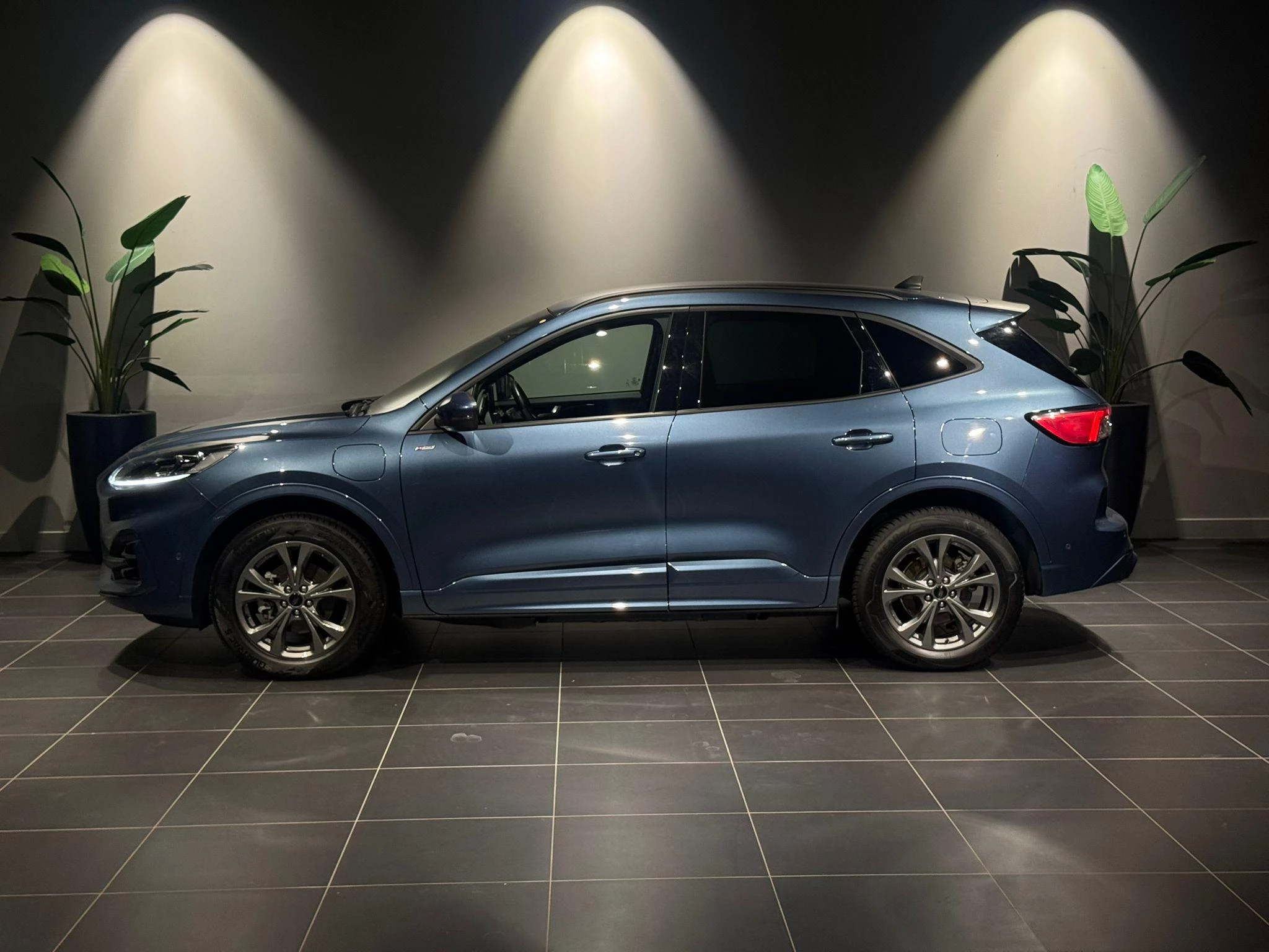 Ford Kuga PHEV ST-Line X|Driver Assist|Winterpack|B&O Sound