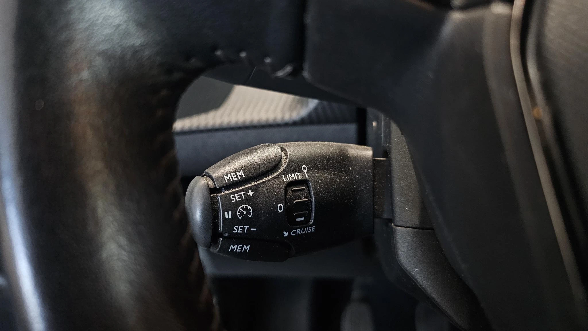 Peugeot-2008-image-13